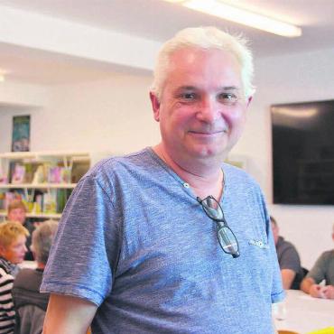 An vielen Enden aktiv - Heinz Schmidmeister ist Präsident der Vereinigten Wasserversorgung Oberlunkhofen-Arni-Islisberg. Es stehen grosse Investitionen bevor. Bild: Annemarie Keusch