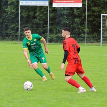 Effizienz setzt sich durch - Luca Merendino (links) und der FC Mutschellen können gegen Schönenwerd-Niedergösgen nichts Zählbares mitnehmen. Bild: Astrid Moser