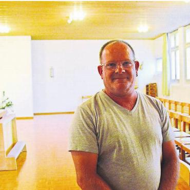 Der nächste Anlauf - Die Kapelle zu renovieren und vielseitig zu nutzen, ist laut Kirchenpflegepräsident Hans Peter Frey der Schlüssel zu einer Verbesserung der Situation. Bild: Annemarie Keusch