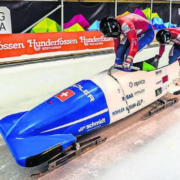 Die erste Etappe ist geschafft - Nils Reich (links) will sich nach seinem Sturz im Zweierbob wieder herantasten. Bilder: IBSF