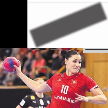 Endspurt - Freiämter Sportler des Jahres - DAPHNE GAUTSCHI (25)
MURI / RÂMNICU VÂLCEA
HANDBALL
Daphne Gautschi wagt den Sprung in eine europäische Top-Liga. Im Sommer wechselt die Rückraumspielerin zu Râmnicu Vâlcea nach Rumänien. Mit dem Schweizer Nationalteam feiert Gautschi erneut historische Erfolge. Einerseits die Qualifikation für die Europameisterschaft 2026, andererseits die erste Teilnahme an einer Weltmeisterschaft. Die Murianerin ist in der Nati eine der grössten Leistungsträgerinnen.