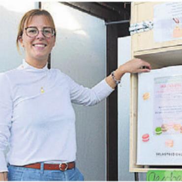 Macaron geht auch vegan - Steffi Furrer verkauft in Beinwil ihre Macarons direkt ab Kühlschrank. Bild: ake