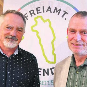Drei neue Schwerpunkte definiert - Jürg Barmettler, Beinwil, links, und Peter Suter, Mühlau, komplettieren den Repla-Vorstand. Bild: ake