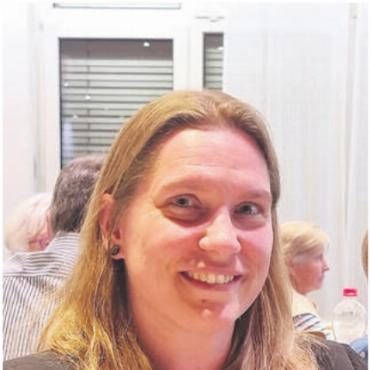 Martin Abt übergibt Präsidium - Nicole Müller wurde verabschiedet. Sie war 12 Jahre Rechnungsrevisorin der Spitex.