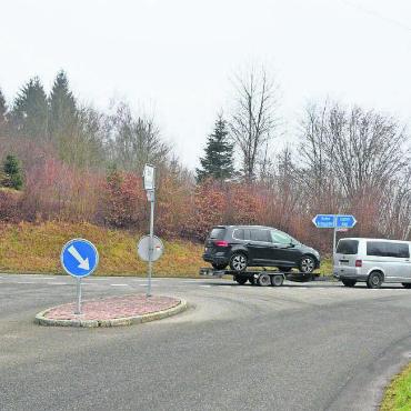Das Warten geht weiter - Auch in Richtung Besenbüren soll es einen Kreisel geben. Bilder: Annemarie Keusch