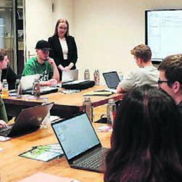 Hilfe bei erster Steuererklärung - Die Teilnehmenden wurden beim Ausfüllen ihrer Steuererklärung begleitet.