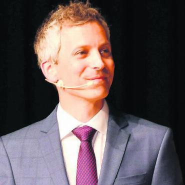 Kanti-Rektor Matthias Angst: «In unserem dualen Bildungssystem führt nicht nur ein Weg zum Ziel.» Bild: Archiv