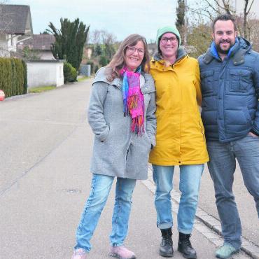 Enttäuschung hier, Freude da - Sie gehörten zu den Beschwerdeführenden, von links: Franziska Schiltknecht, Fabienne und Sandro Gugerli. Bild: Archiv/ake