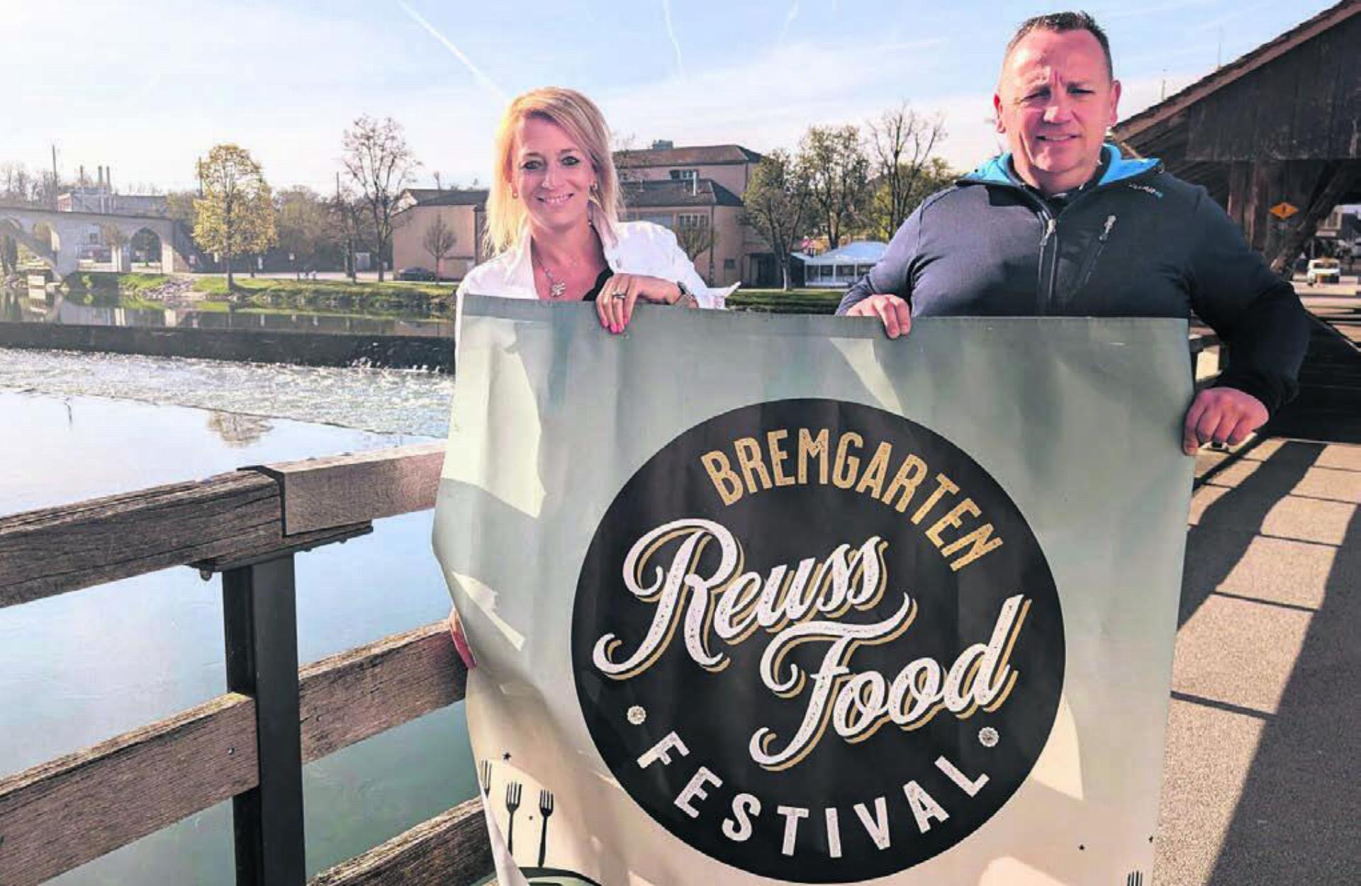 Das OK des Reussfoodfestivals um Esther Lattmann (l.) und Stephan Troxler (r.) hat seinen Anlass neu ausgerichtet. Bilder: Marco Huwyler