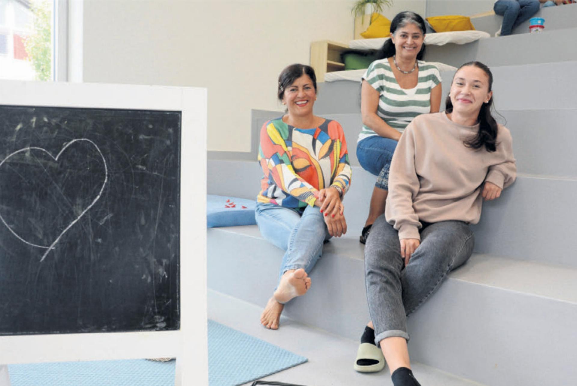 Das Team der Tagesstrukturen in Niederwil freut sich auf weitere Anmeldungen (von links): Ivonne Buni, Leiterin Beatrice Tetilla und Jelena Dahinden. Bild: Chregi Hansen