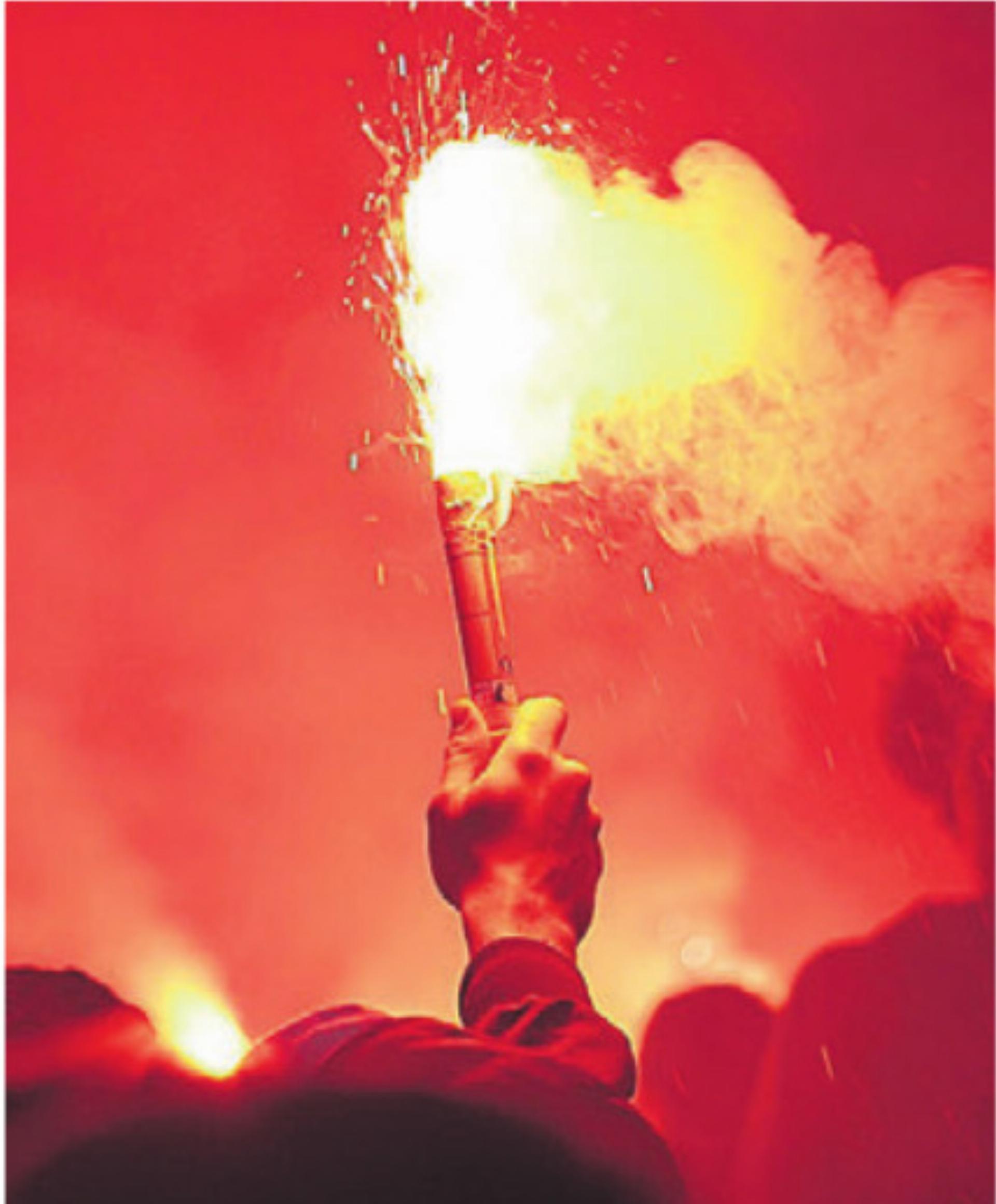 Der Cupsieg des FC Aarau wurde von Pyroattacken und Sachbeschädigungen überschattet. Symbolbild: pixabay - Das Bild wird blockiert. – Möglicherweise durch einen aktiven Adblocker.