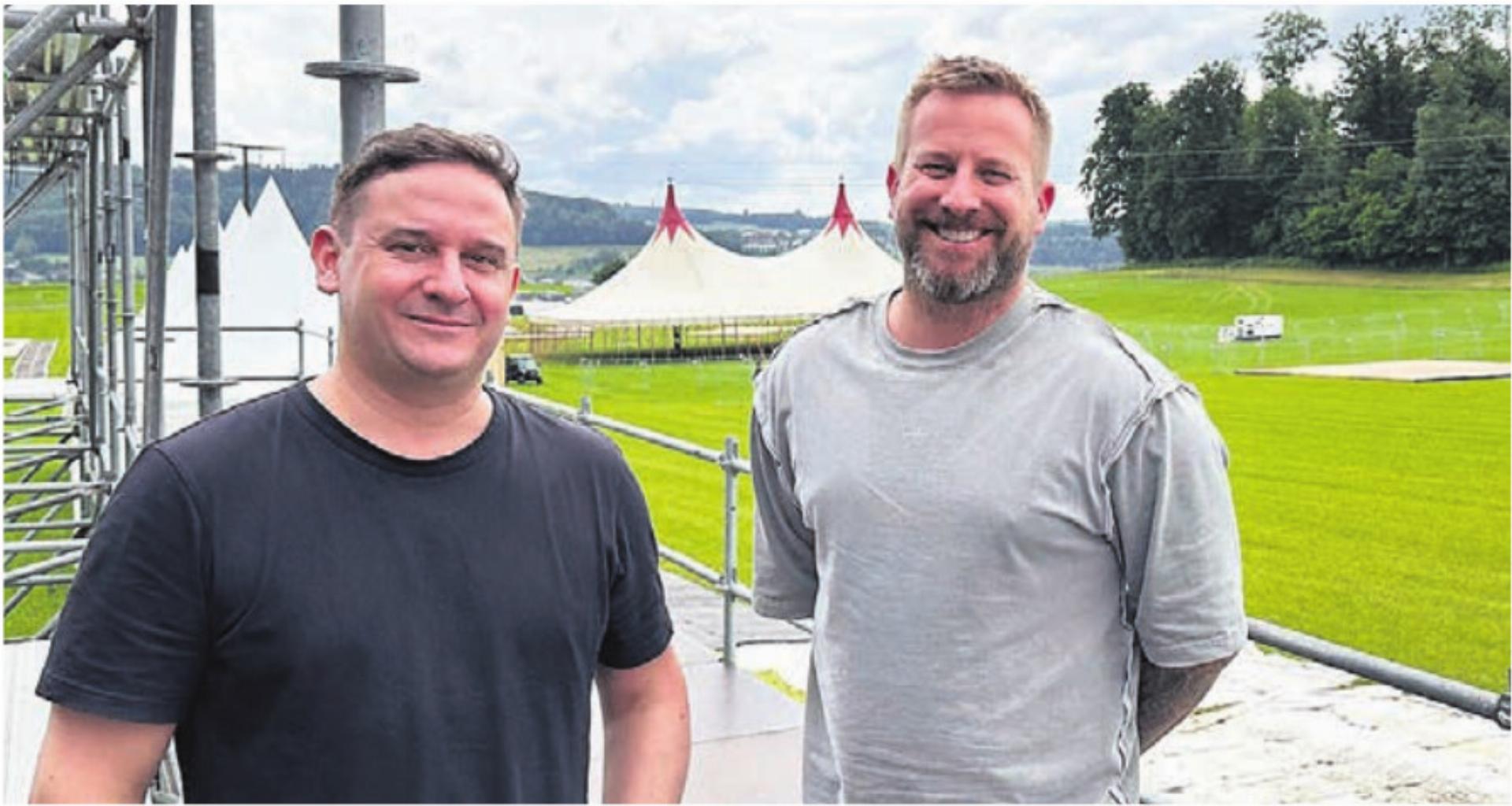 Die beiden Hive Air-Macher Anatol Gschwind (links) und Robin Brühlmann. - Das Bild wird blockiert. – Möglicherweise durch einen aktiven Adblocker.