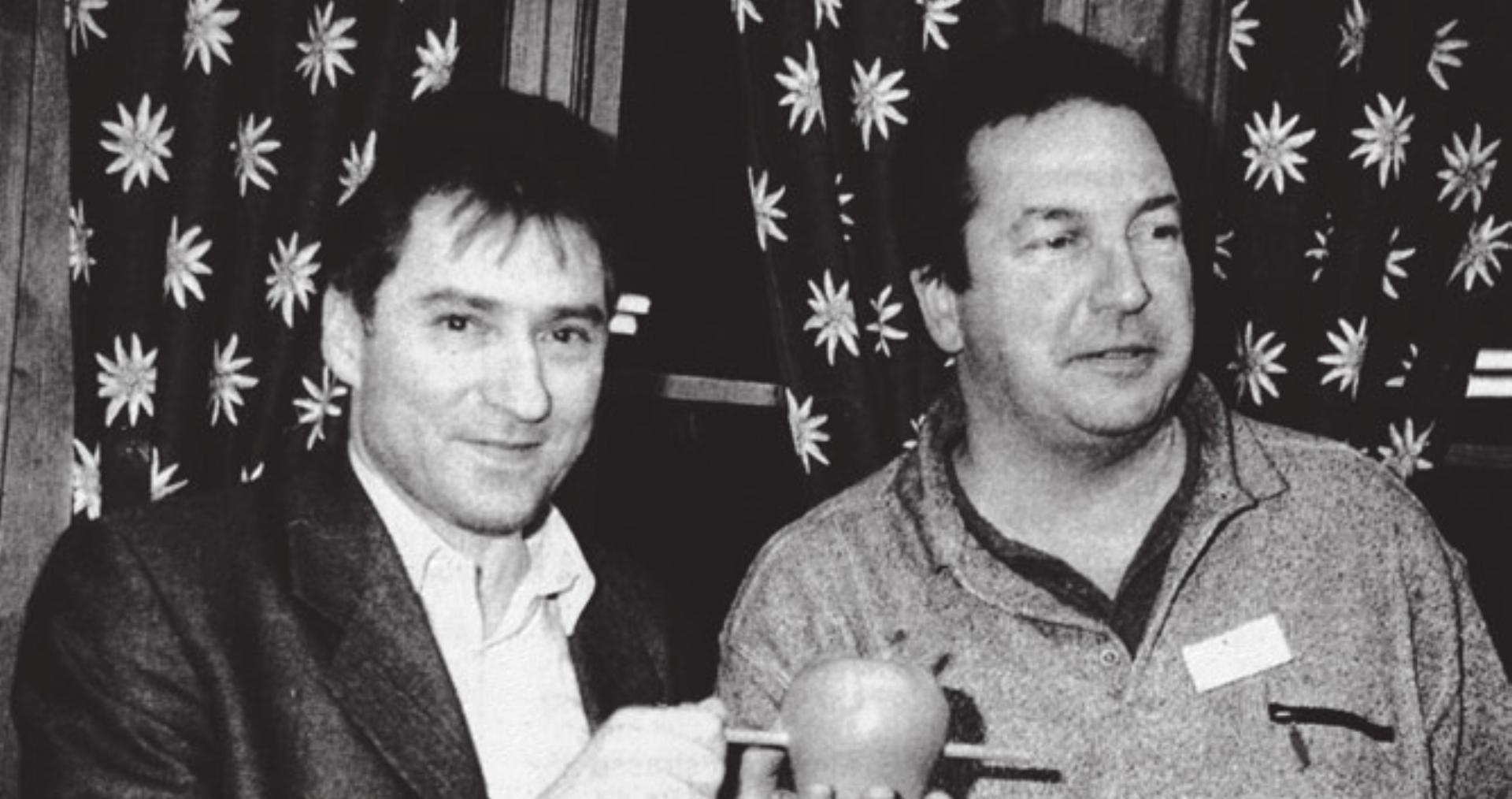 Regisseur Peter Voellmy (rechts) und Präsident Peter Glanzmann freuen sich auf die nächsten Tellspiele in Hägglingen. Bild: Archiv - Das Bild wird blockiert. – Möglicherweise durch einen aktiven Adblocker.