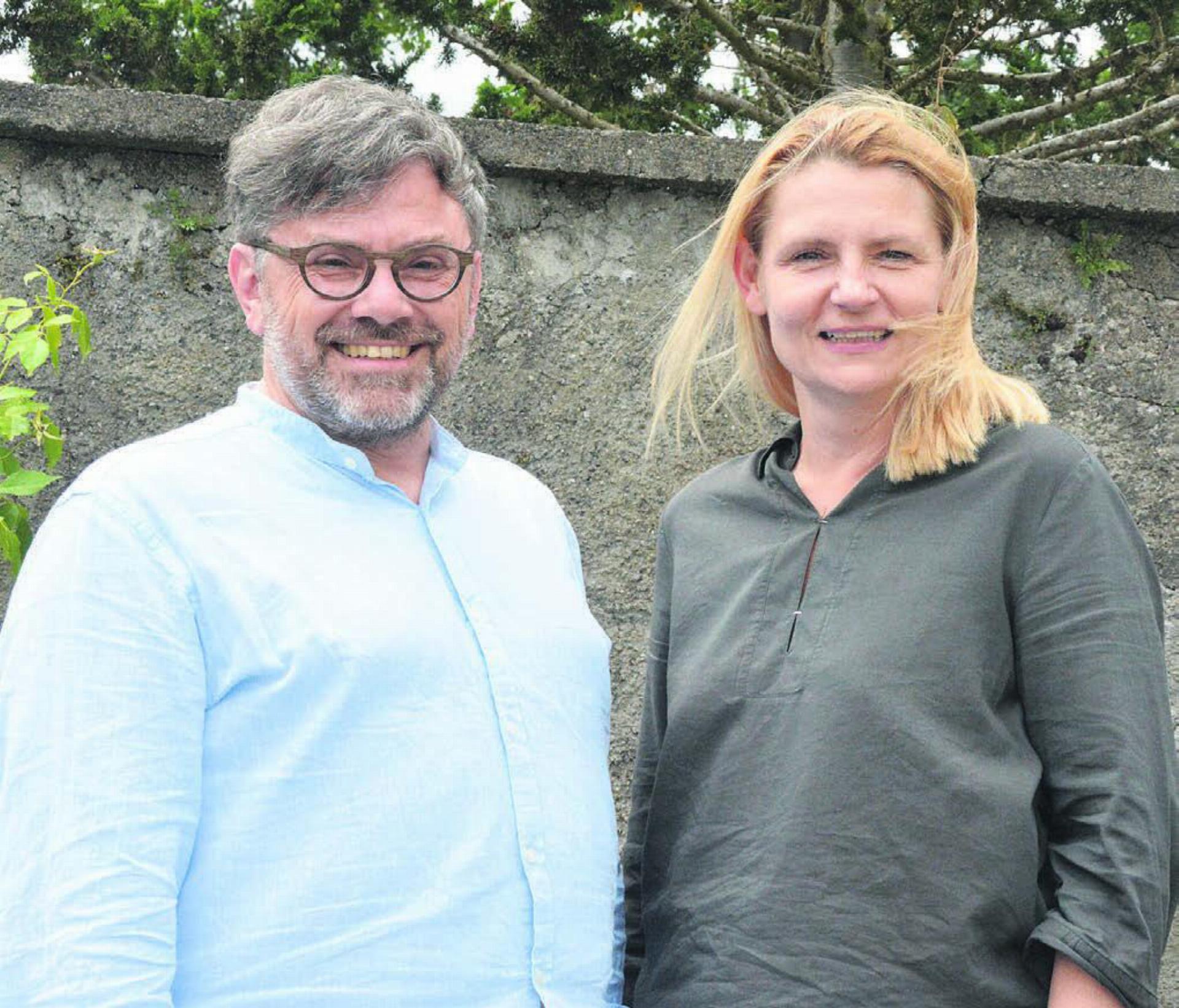 Sie sind überzeugt, dass der ökumenische Religionsunterricht für alle einen Mehrwert bietet: Karl Scholz, Leiter Pastoralraum Muri und Umgebung, und Irena Bobas, Leiterin Katechese im Pastoralraum Muri und Umgebung. Bild: Annemarie Keusch