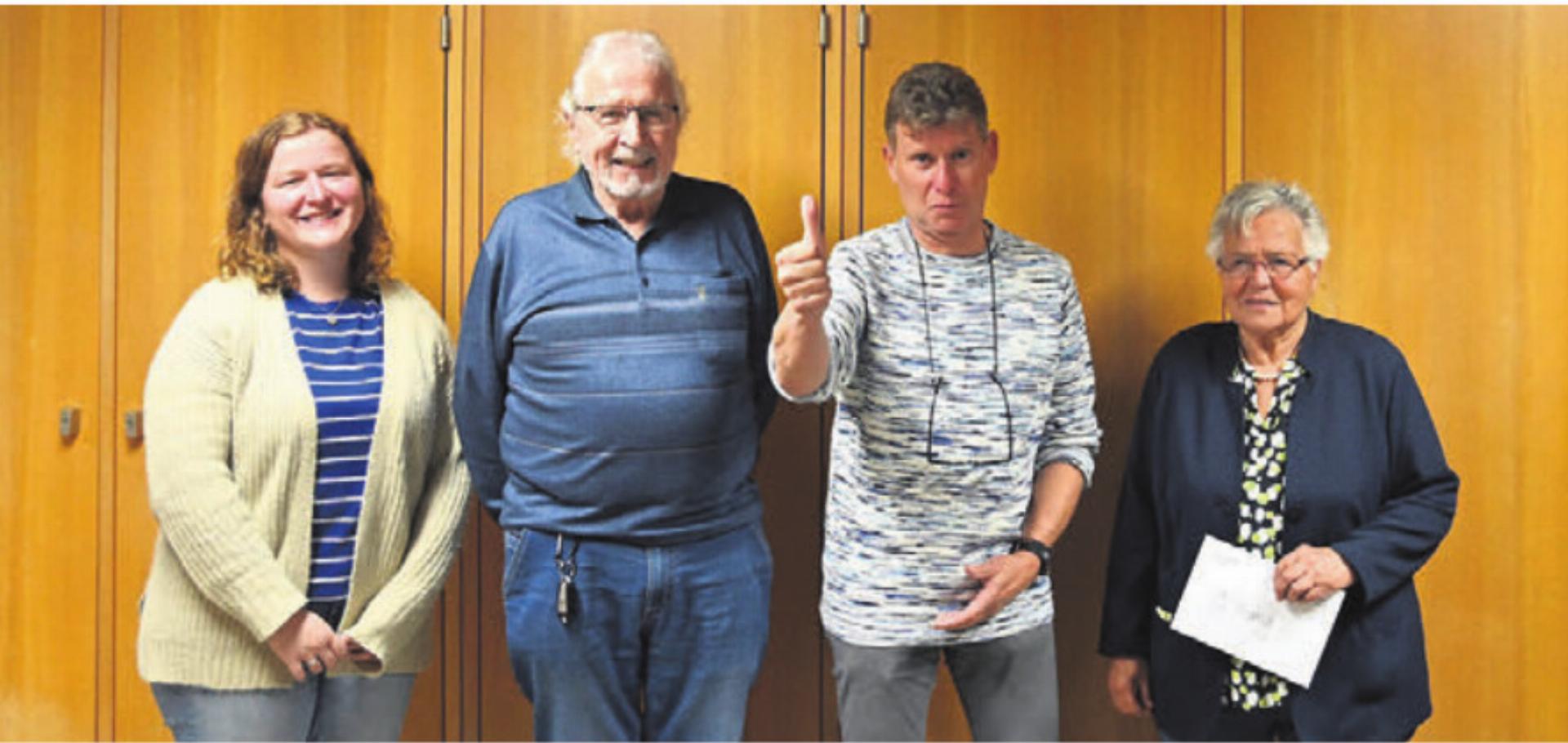 Sie belegten die Spitzenplätze, von links: Annemarie Keusch (5.), Josef Häfliger (1.), Stephan Sidler (2.) und Margrit Sprenger (3.). Es fehlt: Peter Hauenstein (4.). Bild: zg - Das Bild wird blockiert. – Möglicherweise durch einen aktiven Adblocker.