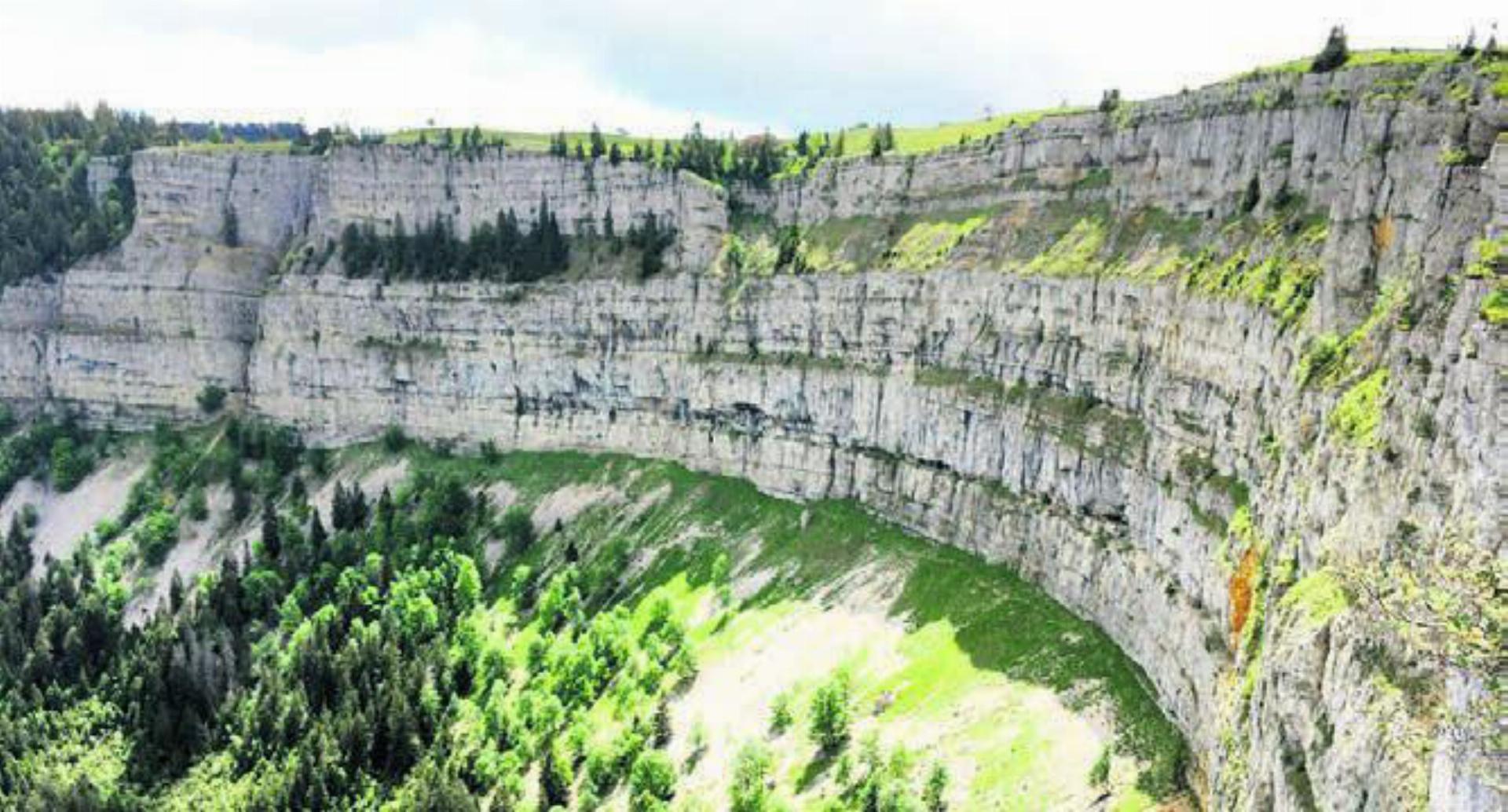 Das Naturwunder «Creux du Van» liegt ganz in der Nähe. Bild: zg