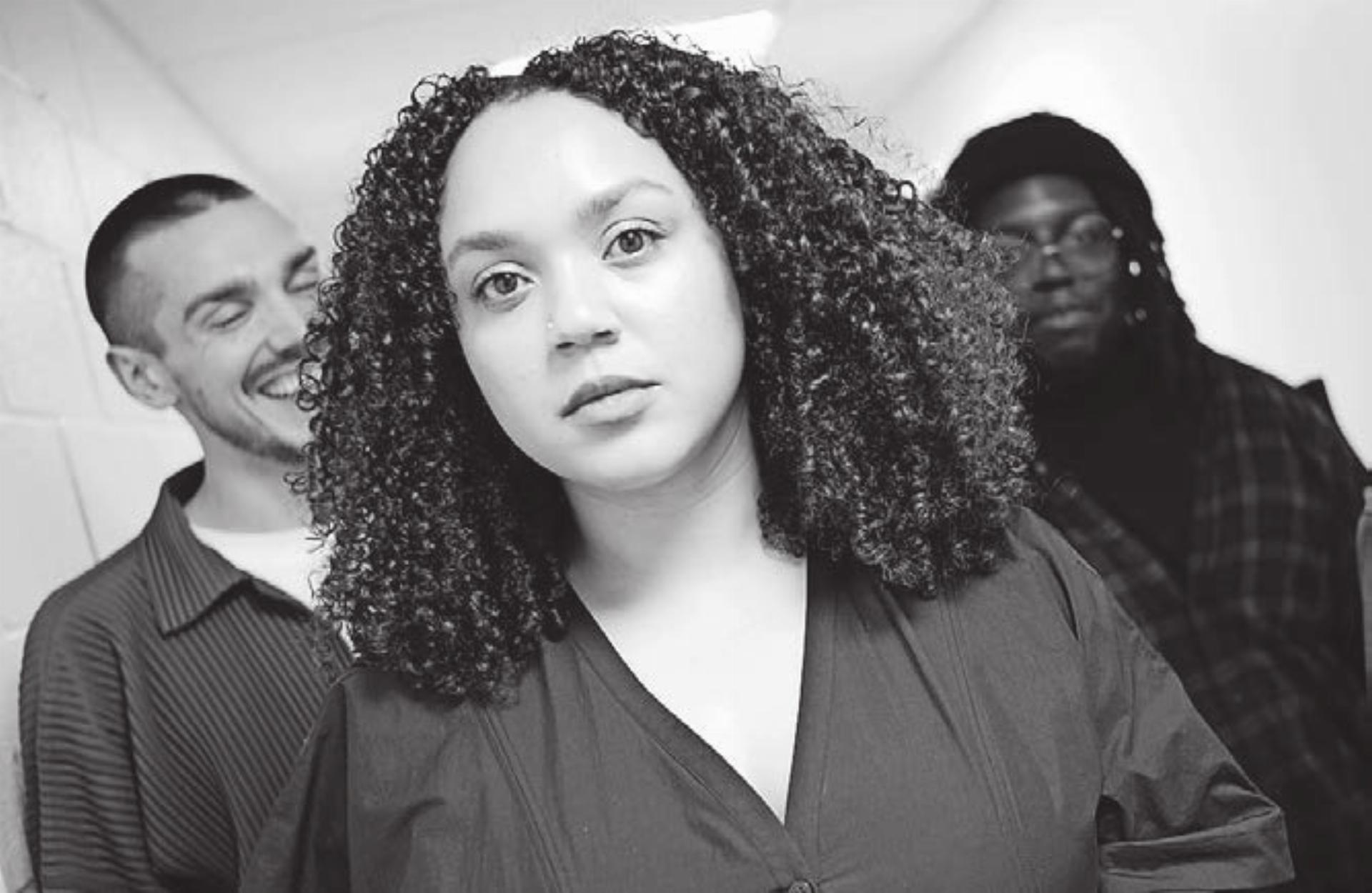 Sie zählt zu den aufregendsten Stimmen der neuen Jazz-Generation: Savannah Harris. Bild: zg - Das Bild wird blockiert. – Möglicherweise durch einen aktiven Adblocker.