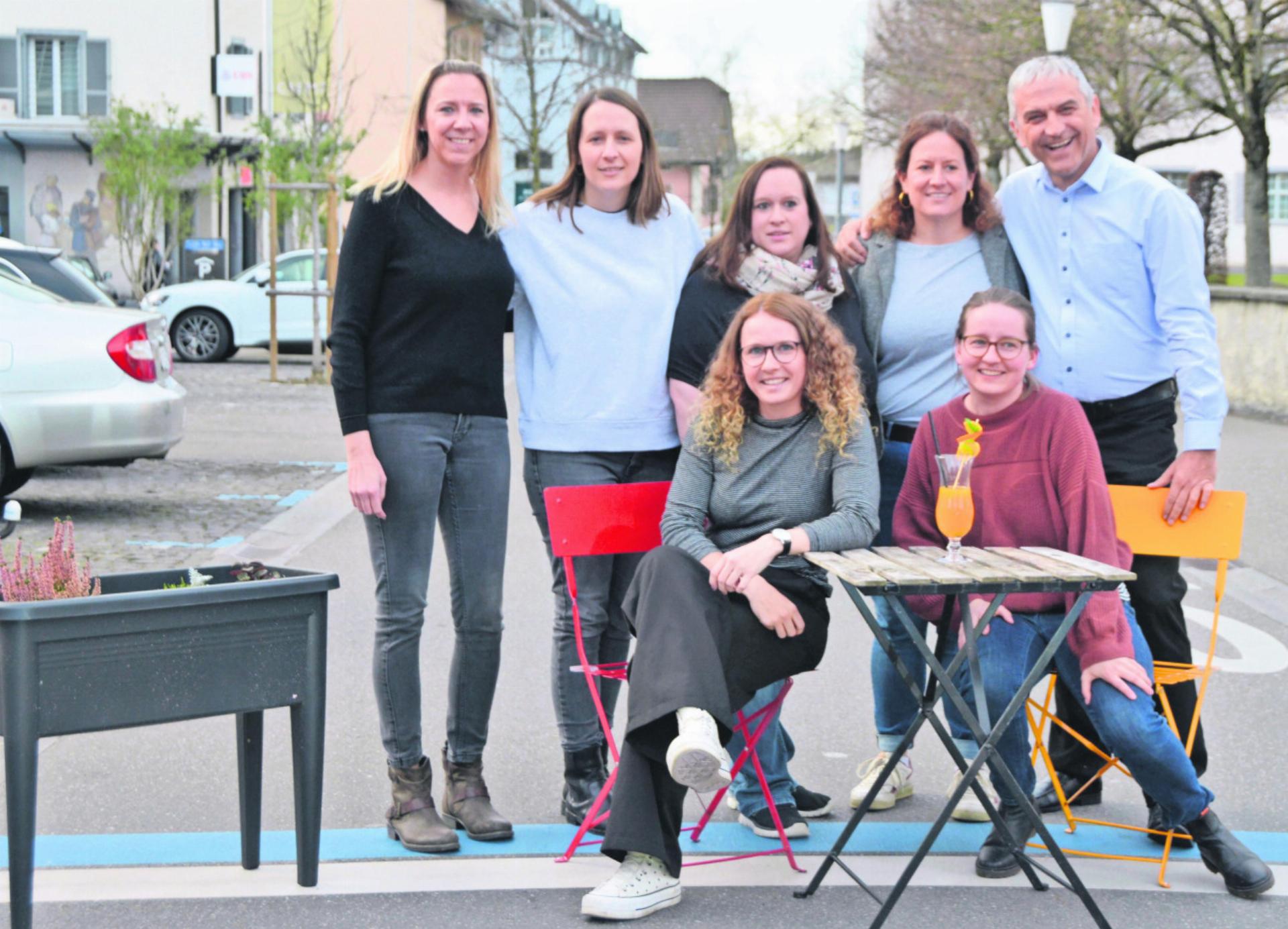 Das OK der «Usestuehlete». Bild: Archiv