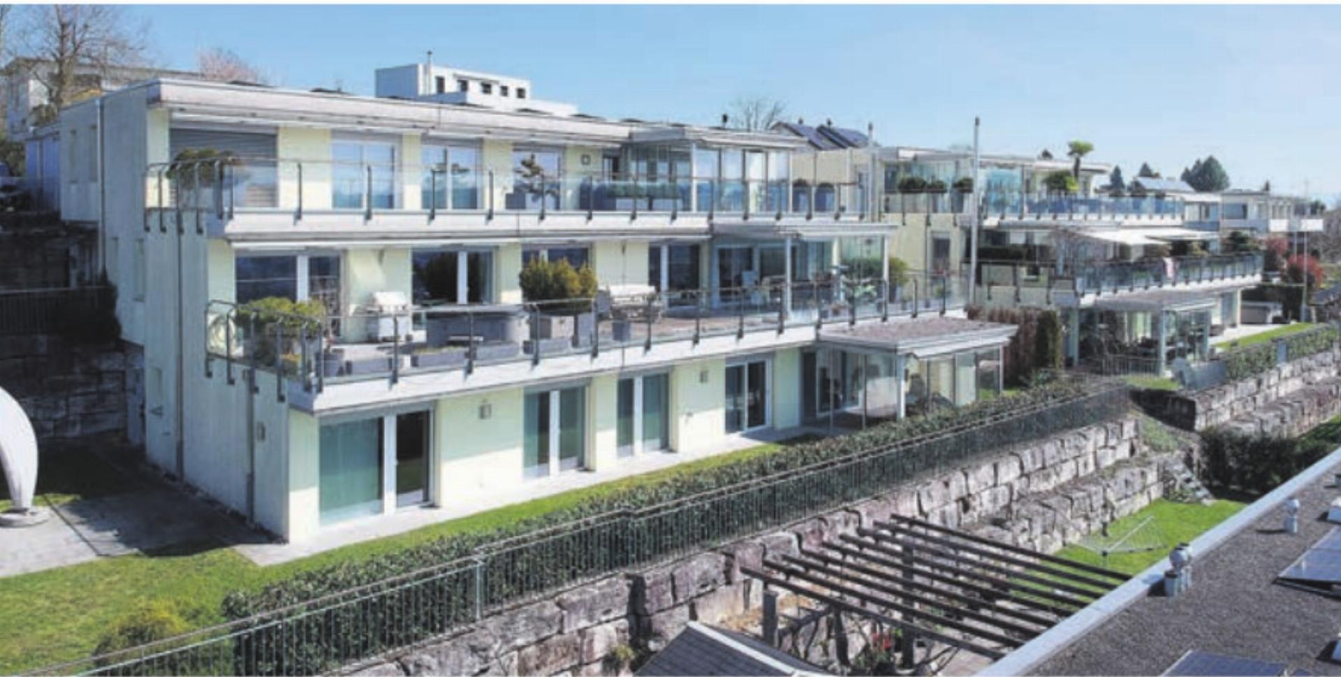 An der Gyrenhübelstrasse in Wohlen steht eine 4½-Zimmer-Terrassen-Gartenwohnung mit toller Weitsicht zum Verkauf. – Infos unter www.bundis.ch.Bild: zg