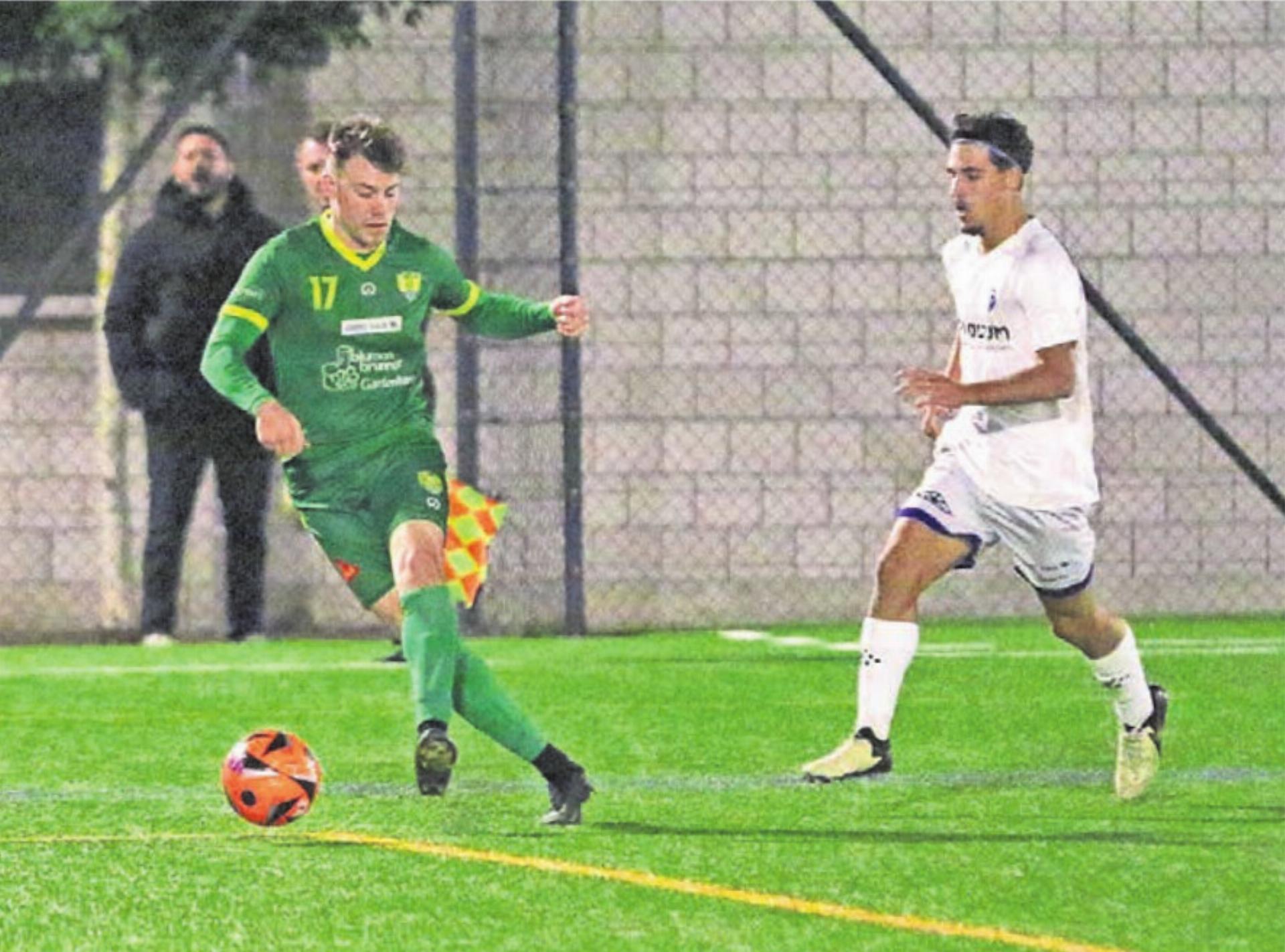 Letzte Saison konnte sich Wohlens U23 (Maurizio de Icco, rechts) zu Hause gegen Jannik Beha und den FC Mutschellen mit 2:1 durchsetzen. Gibt es eine Revanche?
Bild: Archiv/jl - Das Bild wird blockiert. – Möglicherweise durch einen aktiven Adblocker.