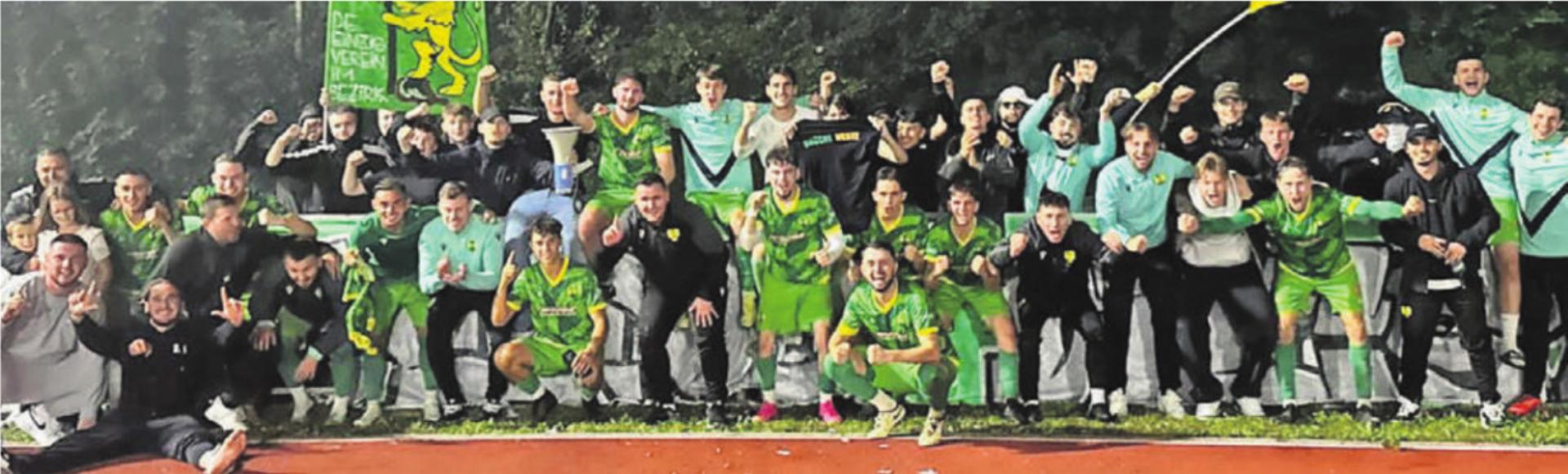 Der FC Mutschellen nach dem denkwürdigen 4:3-Sieg gegen den FC Baden. Bild: zg - Das Bild wird blockiert. – Möglicherweise durch einen aktiven Adblocker.