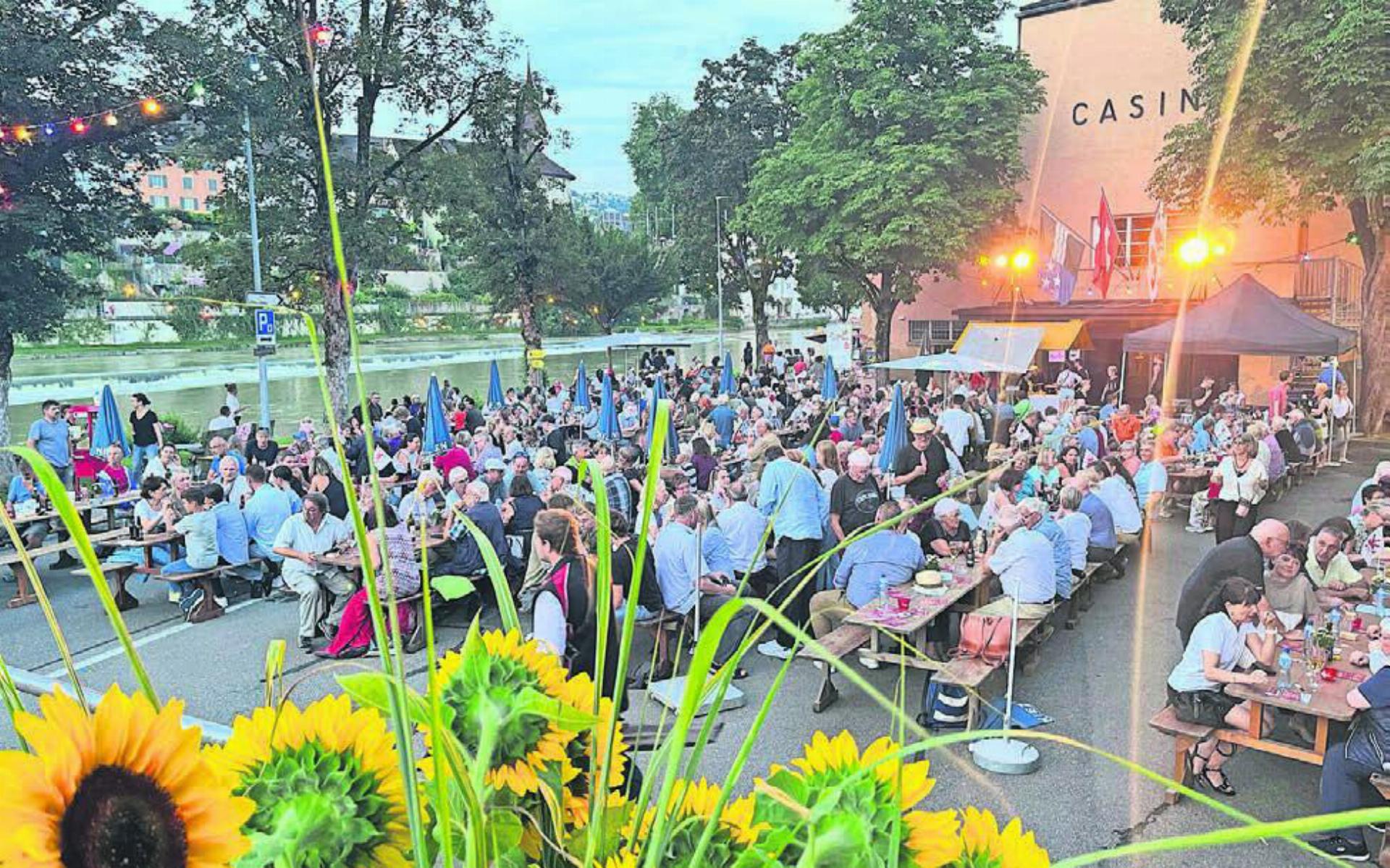 Bundesfeier am 1. August 2024 Was war das für eine wunderbare Abendstimmung auf dem Casino-Vorplatz.
Bild: Ruth Meier