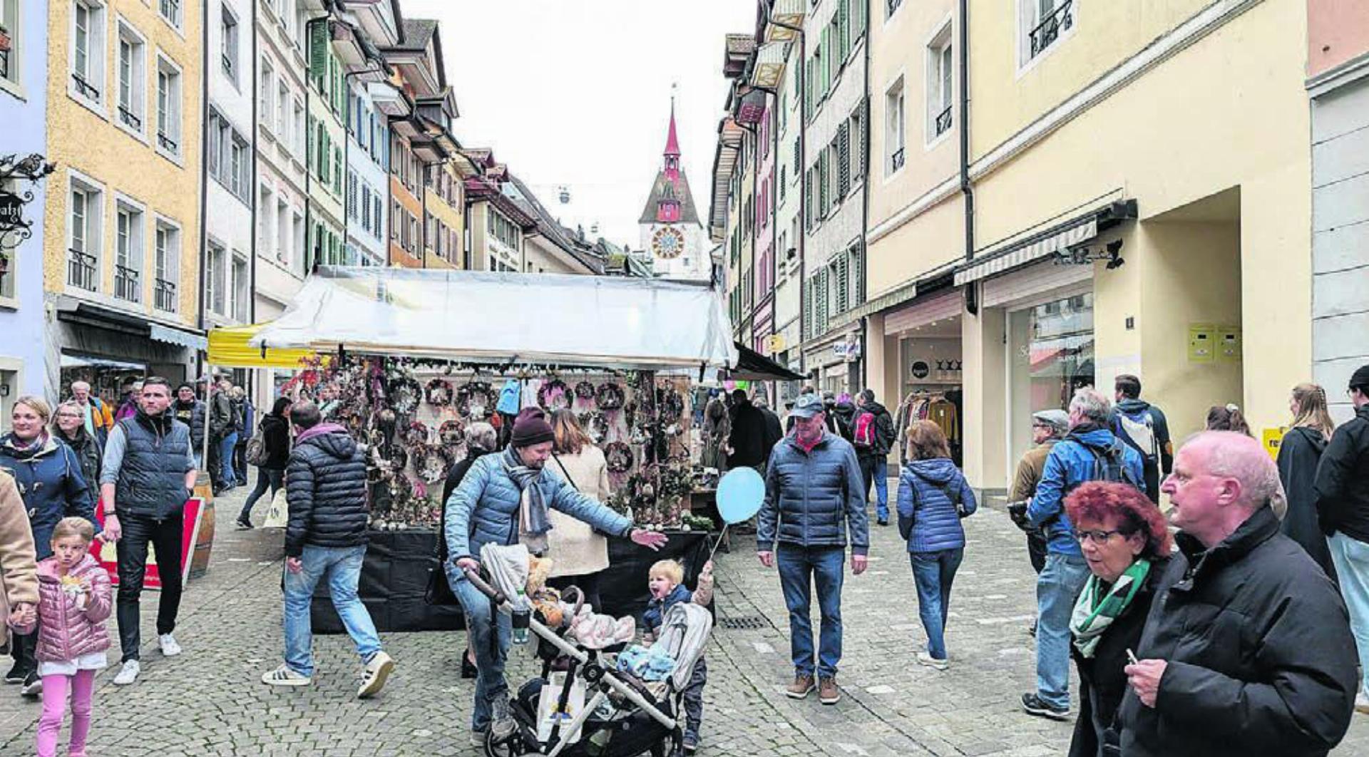 Die geplante Gesetzesänderung hat ihren Ursprung in Bremgarten, weil die Geschäfte im Jahr 2022 am Markt der Vielfalt nicht öffnen durften. Bild: Archiv