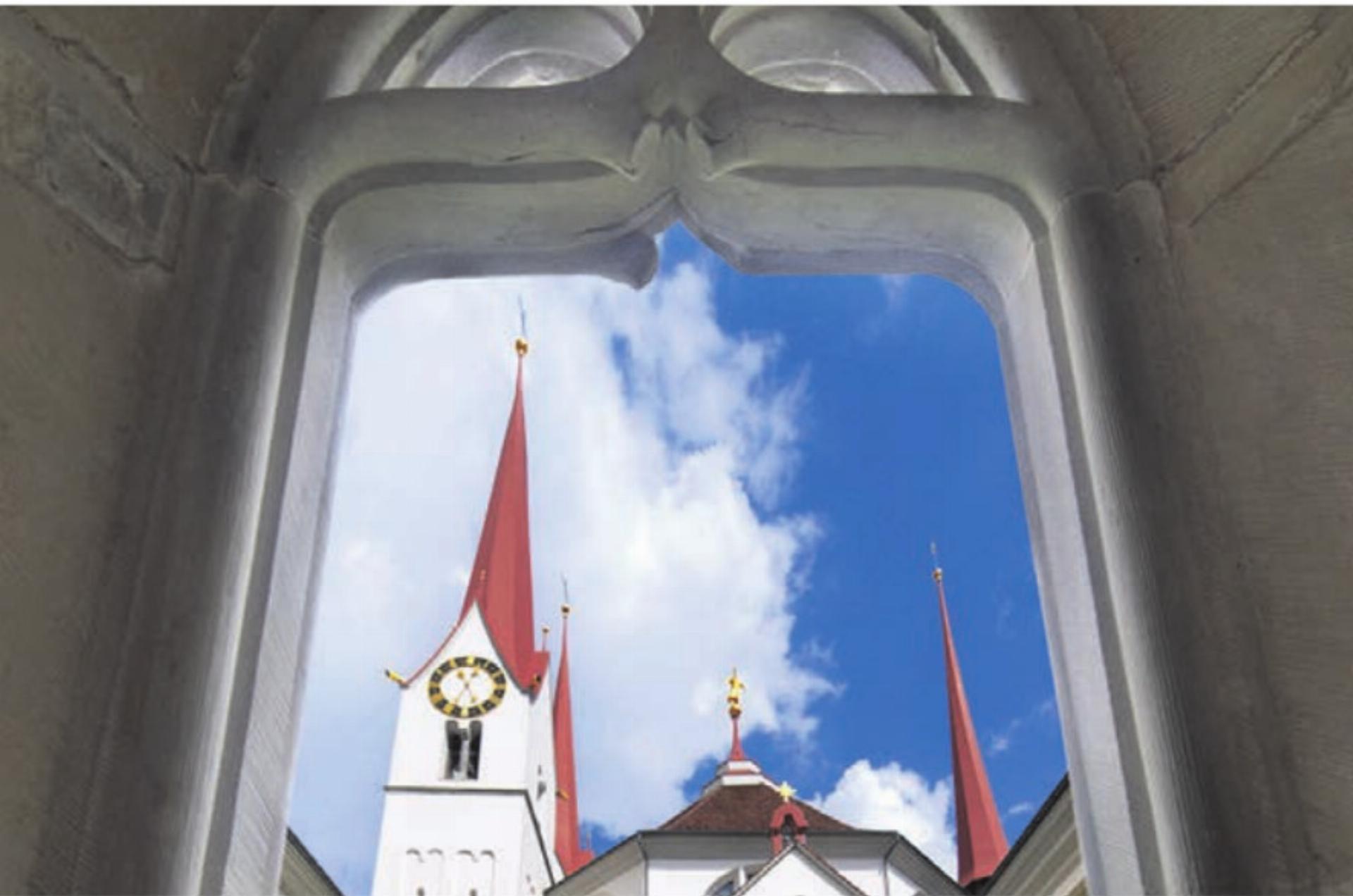 Vom Kreuzgang gibt es einzigartige Ausblicke aufs Kloster. Bild: zg - Das Bild wird blockiert. – Möglicherweise durch einen aktiven Adblocker.