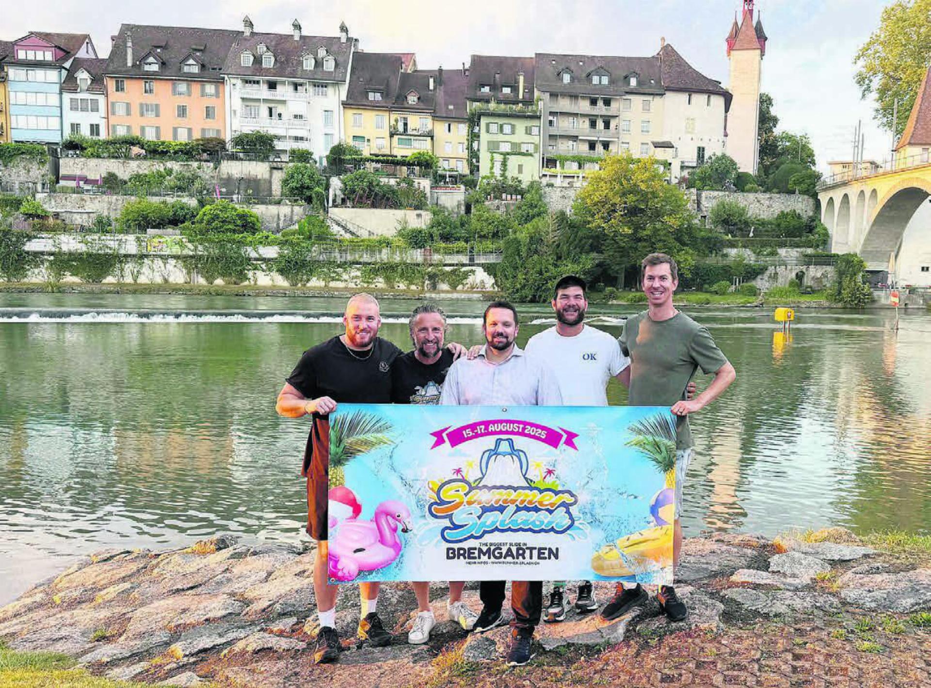 Das OK des «Summer Splash» freut sich darauf, 
den Anlass wieder durchzuführen (von links): Silas Müller, Jwan Müller, Sandro Schmid, Dominique Widmer, Florian Keusch.
Bild: zg