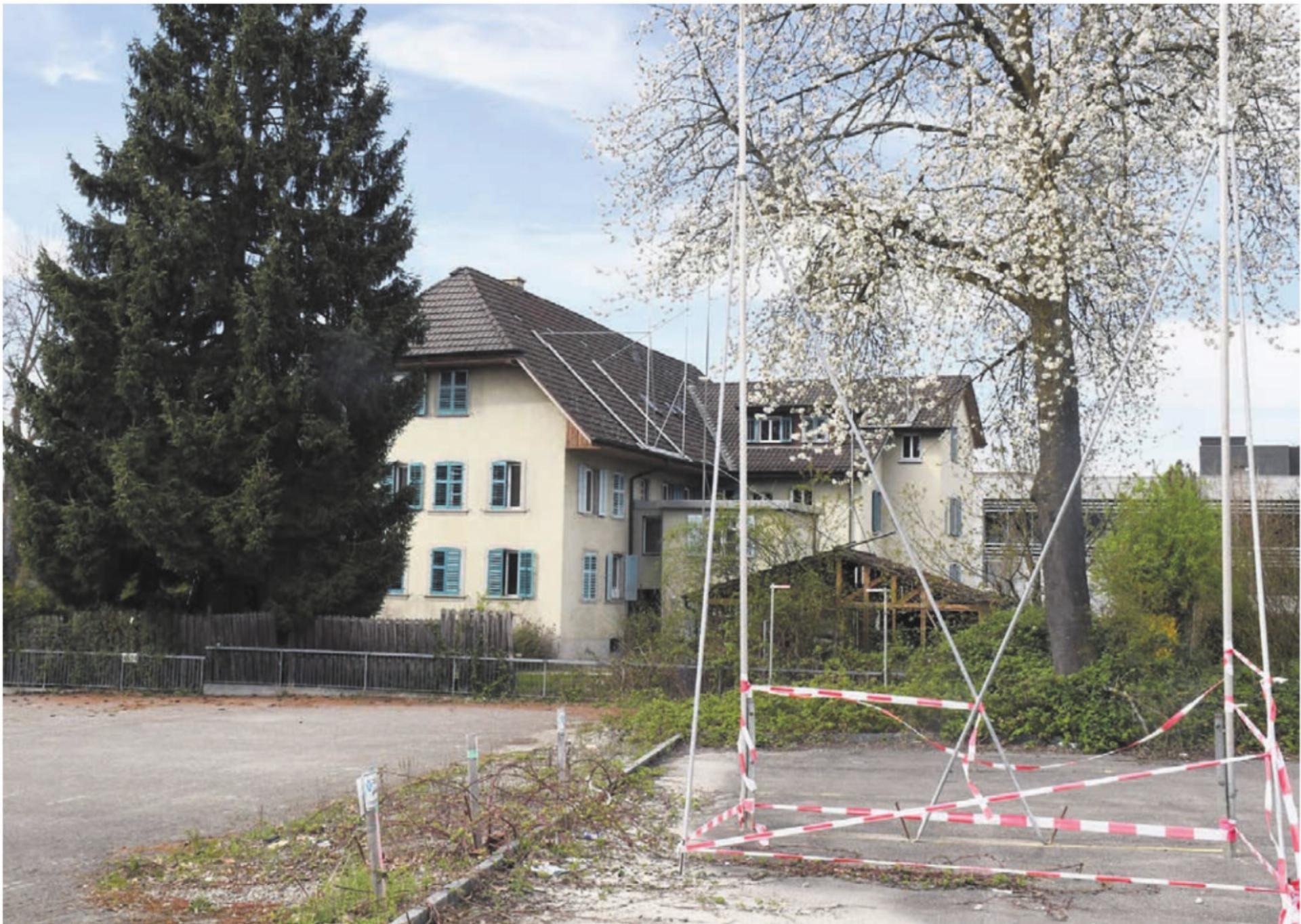 Das Lüthi-Tschiemer-Haus darf abgerissen werden: Es muss dem Projekt «Reach 17» der Raiffeisenbank Wohlen weichen. - Das Bild wird blockiert. – Möglicherweise durch einen aktiven Adblocker.