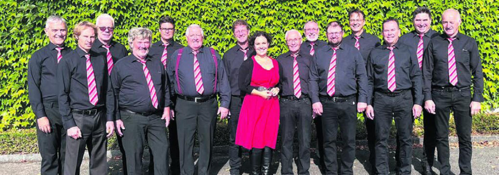 Der Männerchor Beinwil unter der Leitung von Julia Frischknecht freut sich auf die Unterhaltungsabende. Bild: zg