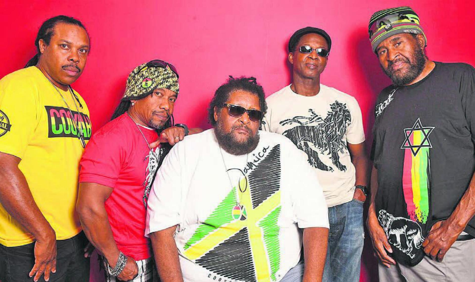 Mit «Sweat (A La La La La Long)» hatte die jamaikanische Band einen Welthit, später gewann sie einen Grammy. Nun kommt «Inner Circle» am 28. Juni für ein Konzert nach Dottikon. Bildr: pd