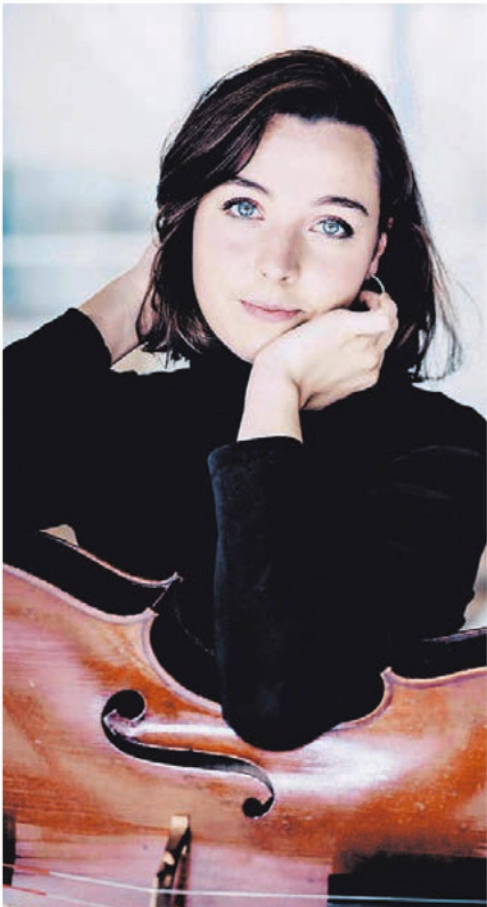 Cellistin Milena Umigilia tritt am Samstag in Muri auf. Bild: Andrej Grilc - Das Bild wird blockiert. – Möglicherweise durch einen aktiven Adblocker.