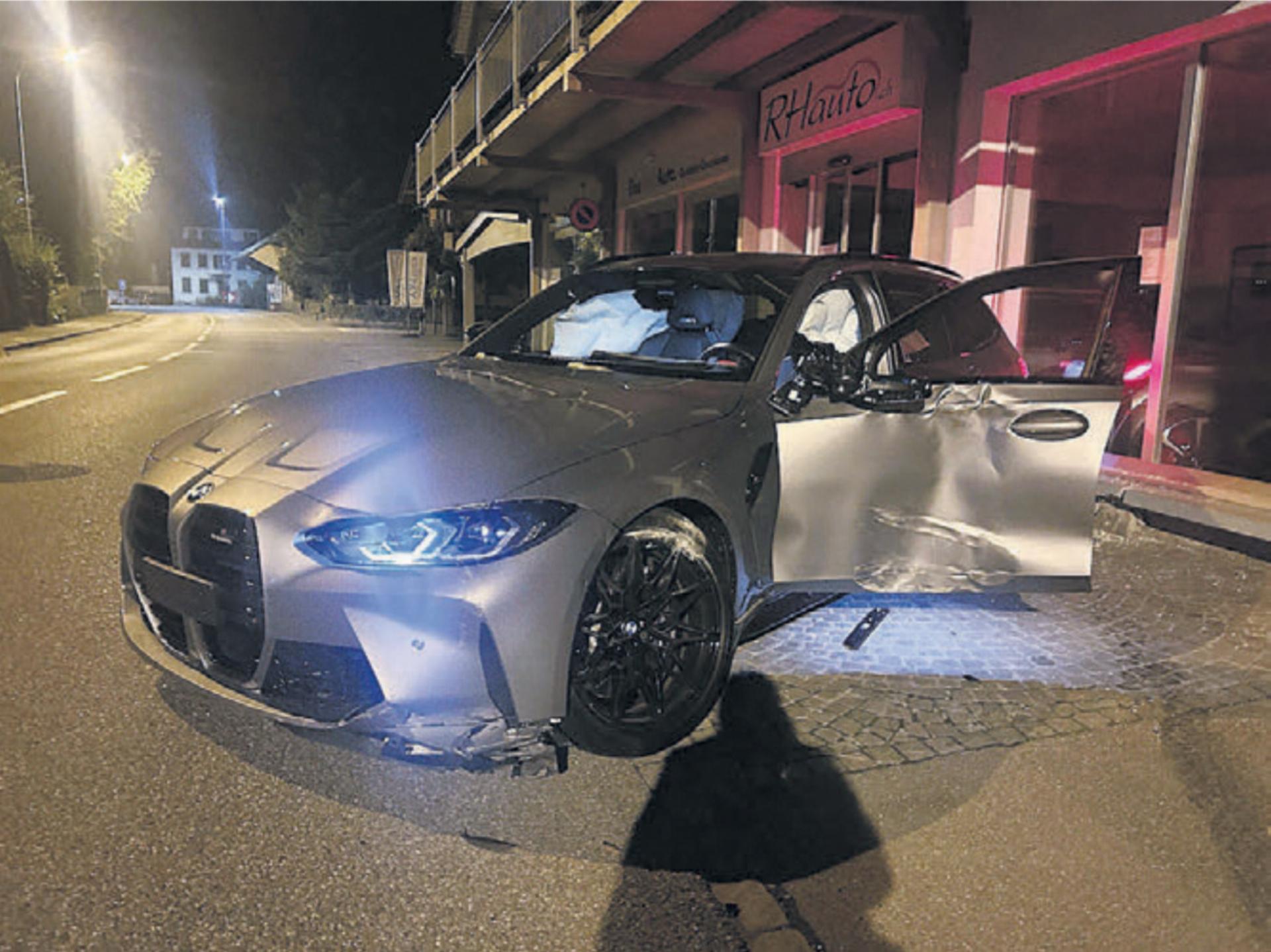 Der BMW M3 nach dem Selbstunfall. Bild: pz