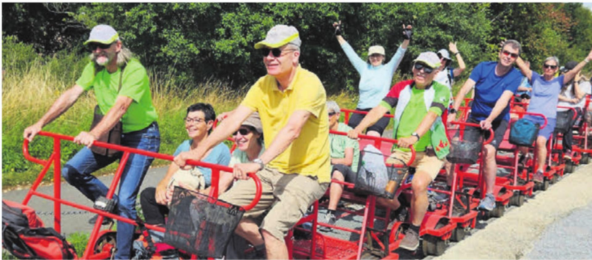 Draisinenfahrt auf der Reststrecke der Vennbahn. Bild: zg - Das Bild wird blockiert. – Möglicherweise durch einen aktiven Adblocker.