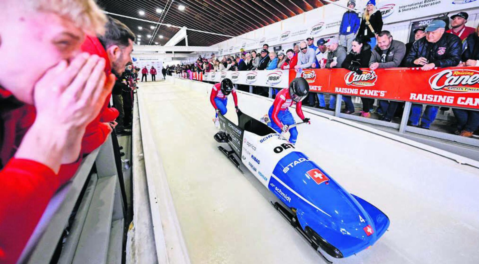 Weltmeisterschaft in Lake Placid: Melanie Hasler und Muswama Kambundji beim Start. Bilder: IBSF