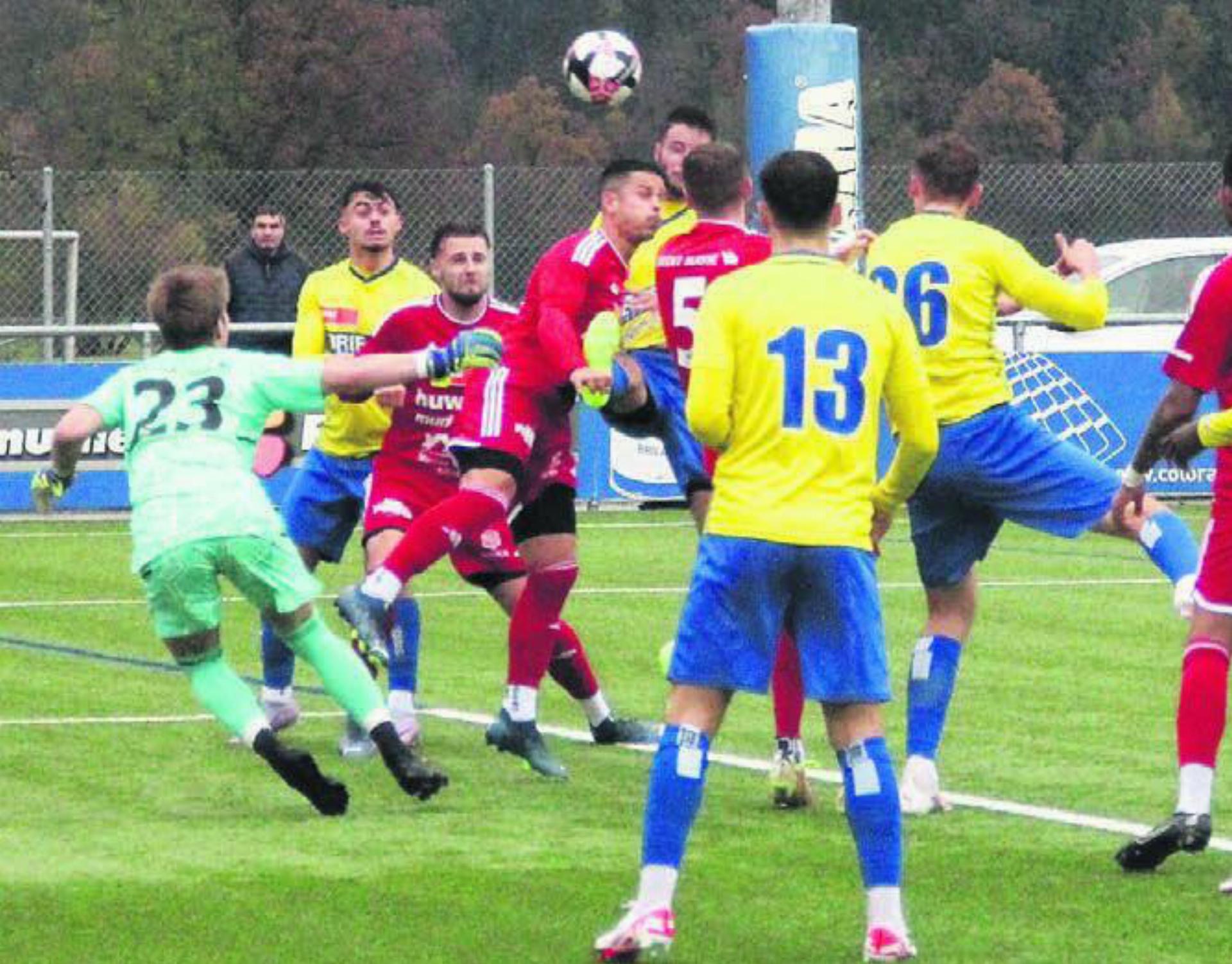 Tohuwabohu im FC-Muri-Strafraum. Bild: pf
