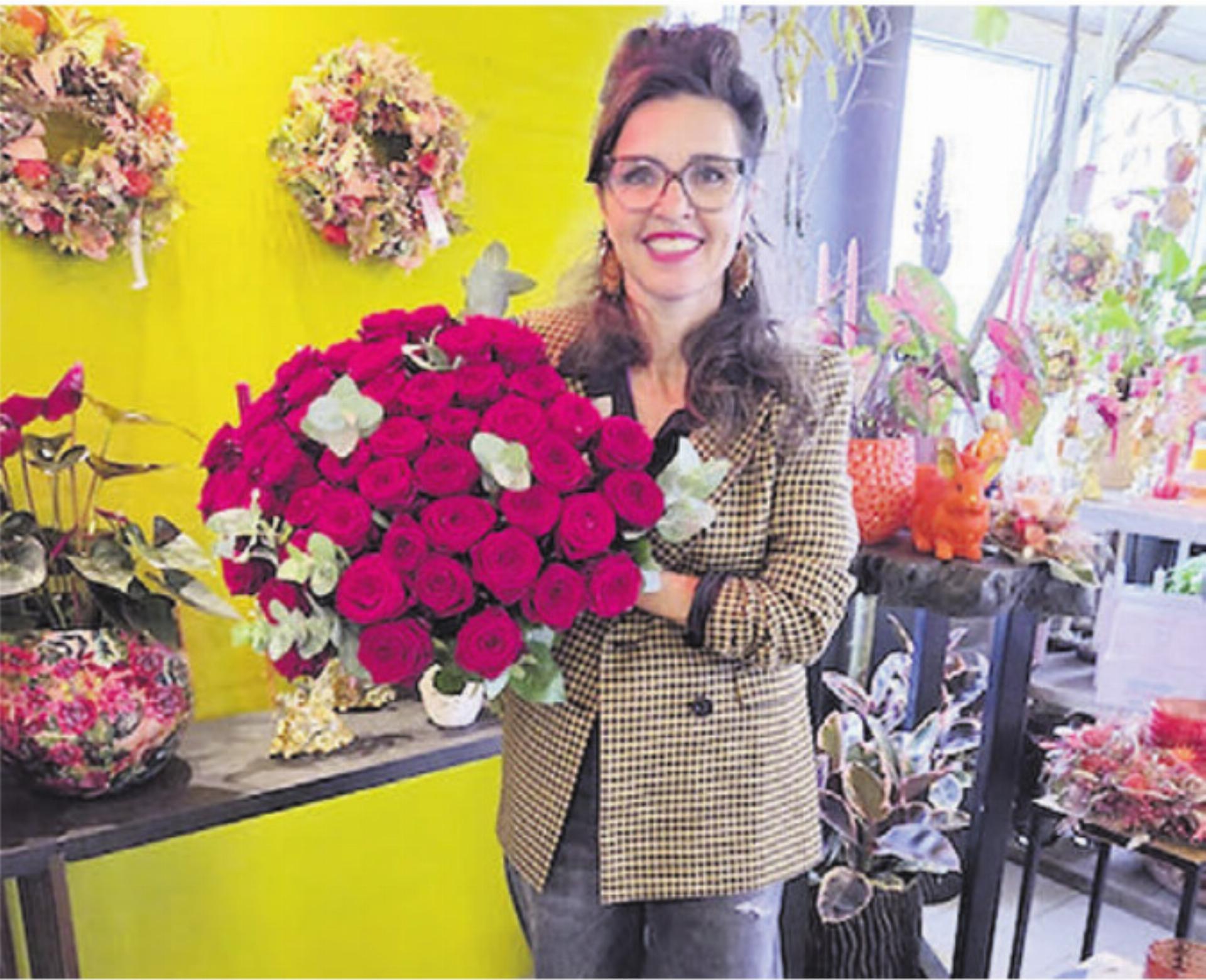 Ramona Huber ist die «Blueme Fee» aus Oberlunkhofen.
Bild: zg - Das Bild wird blockiert. – Möglicherweise durch einen aktiven Adblocker.