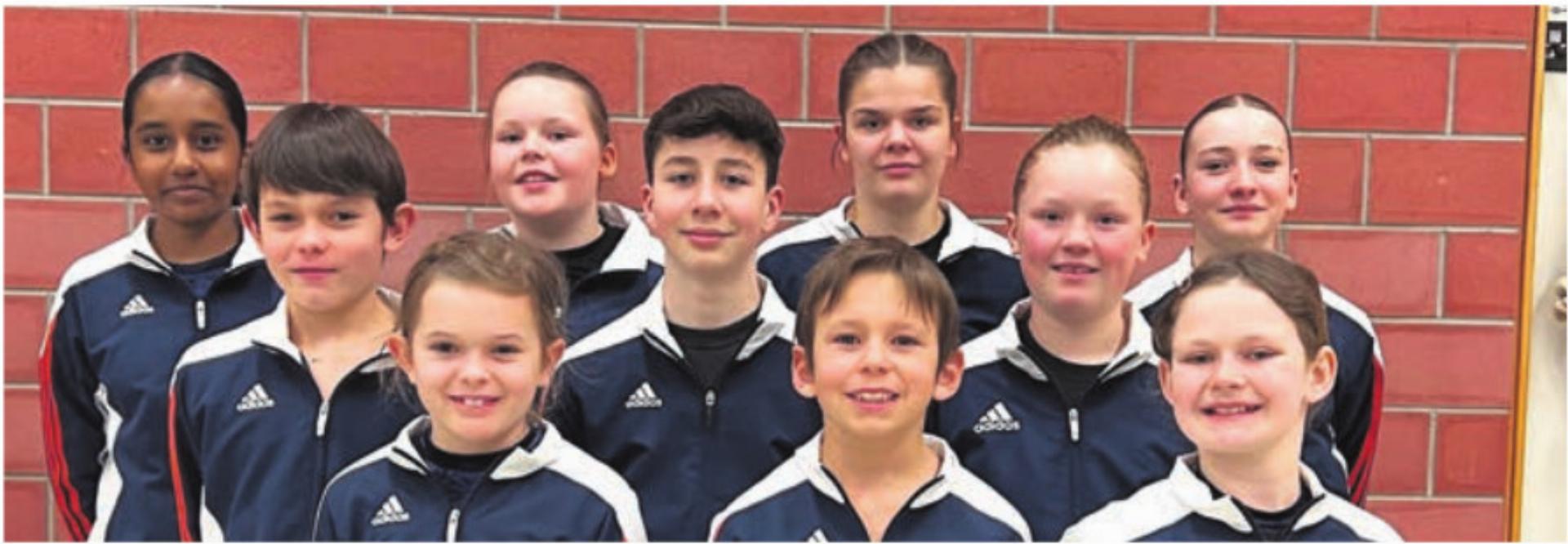 Ein Teil des Trampolin-Clubs Waltenschwil, der am Schloss-Cup dabei war. Bild: zg - Das Bild wird blockiert. – Möglicherweise durch einen aktiven Adblocker.