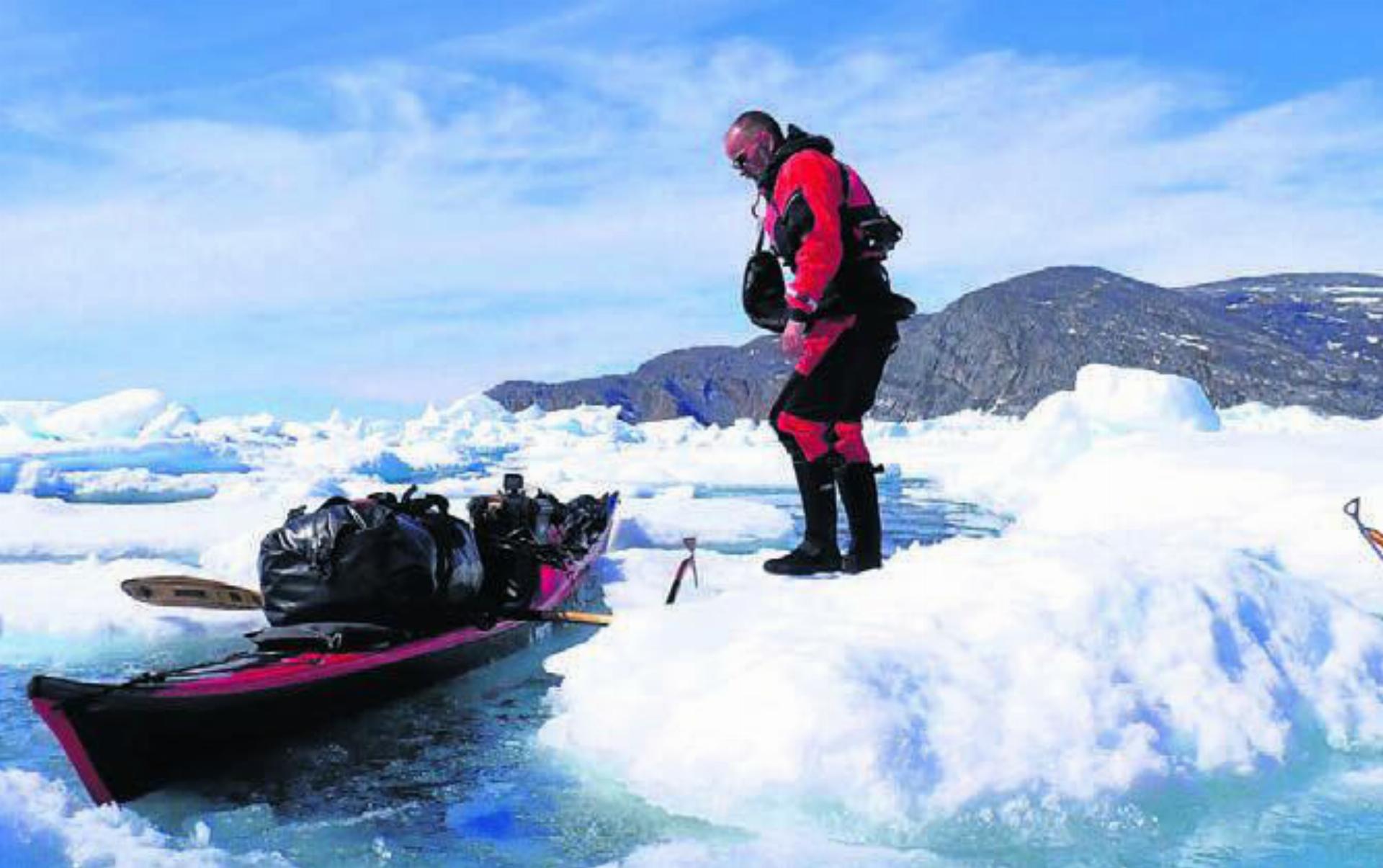 Martin Denk ist oft in Grönland unterwegs. Nun nimmt er die Besucher mit auf seine Reisen. Bild: zg