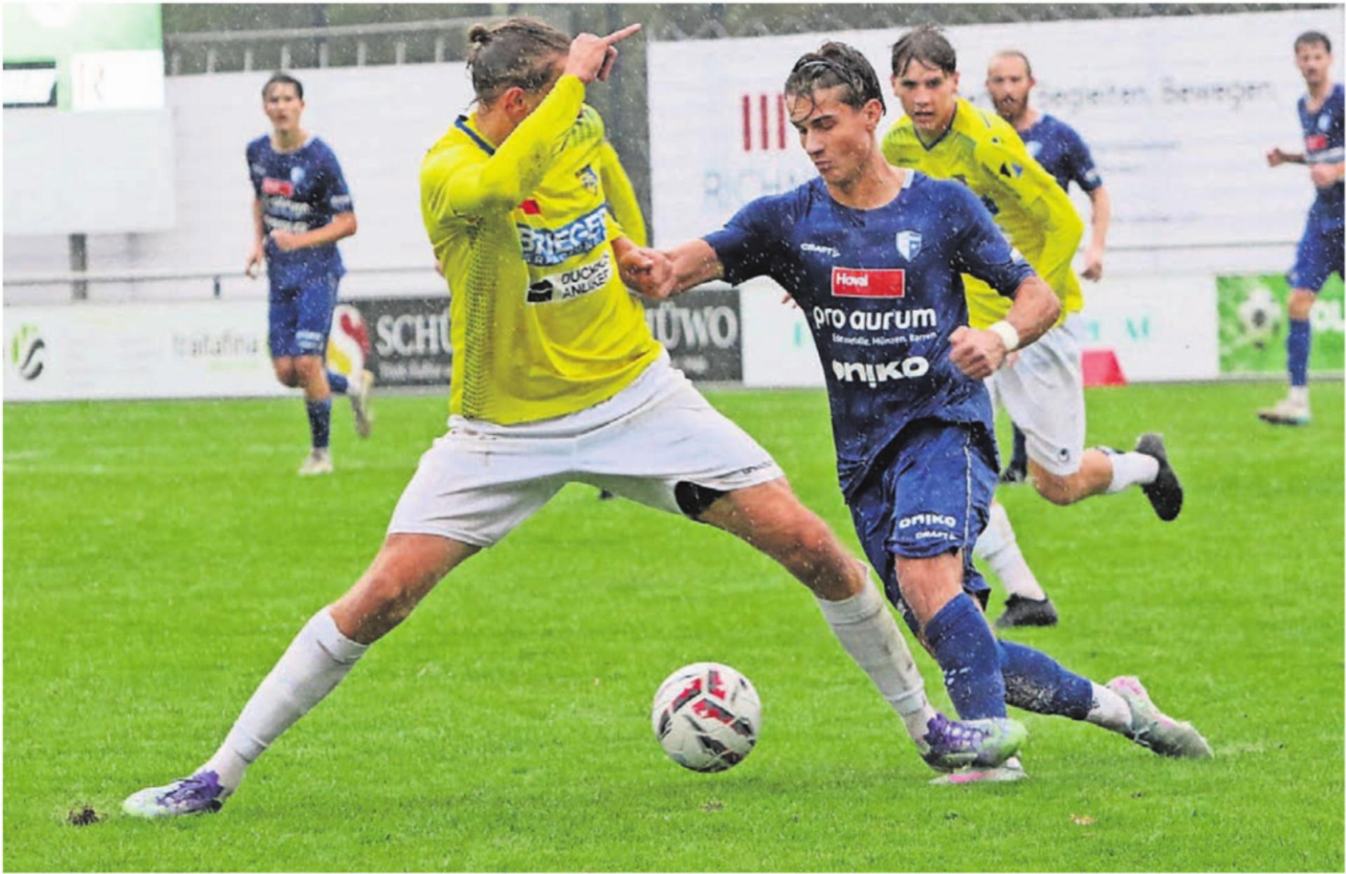 Djellon Shahini (rechts) erzielte gegen Langenthal den Ausgleich für den FC Wohlen. Es war zu wenig. Bild: Archiv/jl - Das Bild wird blockiert. – Möglicherweise durch einen aktiven Adblocker.