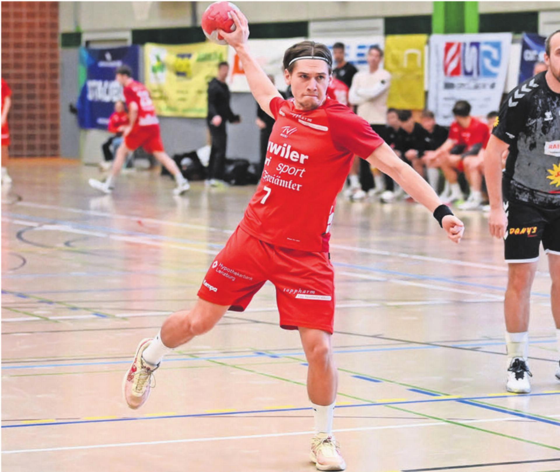 Für Janis Furter und den TV Muri gab es zuletzt drei Spiele ohne Sieg. Lässt sich diese Serie auswärts im Fricktal durchbrechen?
Bild: tvm - Das Bild wird blockiert. – Möglicherweise durch einen aktiven Adblocker.