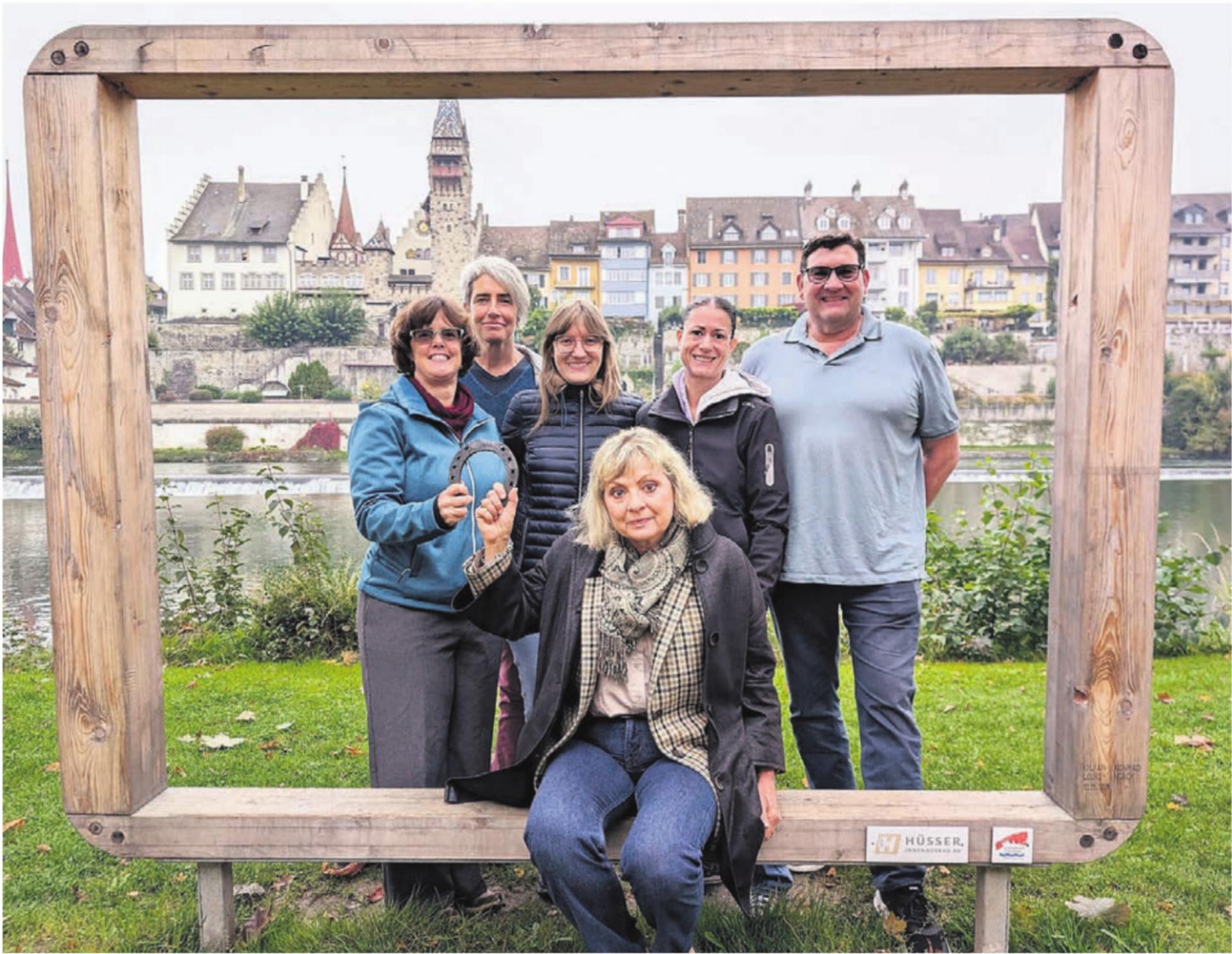 Vereint im Rahmen des Marktes der Vielfalt: Cornelia Künzle, Karin Schaufelbühl, Selina Bieri, Susanna Vanek (vorne), Nathalie Dietrich und Reto Lorenzi (von links). Bild: Marco Huwyler - Das Bild wird blockiert. – Möglicherweise durch einen aktiven Adblocker.
