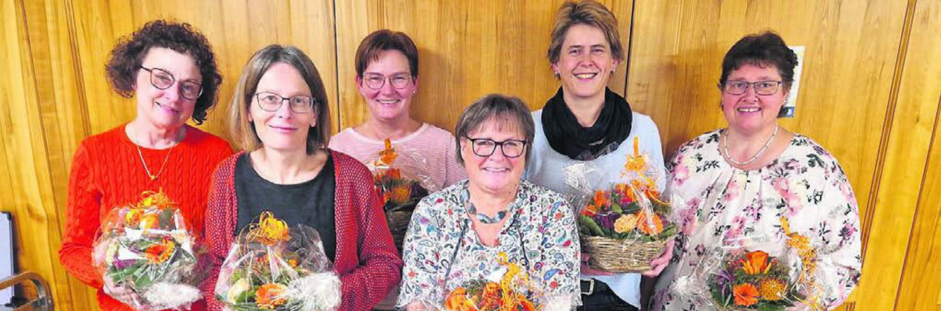 Die Jubilarinnen, von links: Eveline Grossenbacher, Marlen Haas, Rosane Freiberger, Greti Meier, Christine Huber und Beatrice Christen. Bild: zg - Das Bild wird blockiert. – Möglicherweise durch einen aktiven Adblocker.