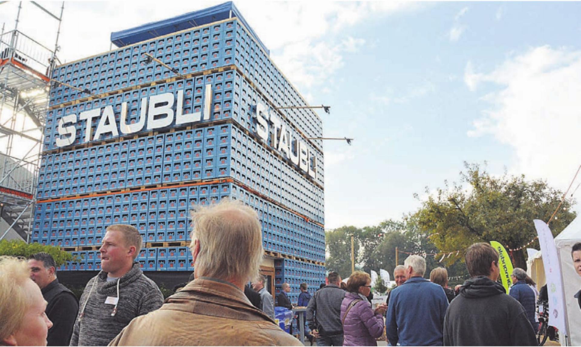 Immer wieder überrascht das Gewerbe mit speziellen Bauten – etwa bei der vorletzten Ausstellung «Muri hebt ab» 2016. Bilder: Archiv/zg - Das Bild wird blockiert. – Möglicherweise durch einen aktiven Adblocker.