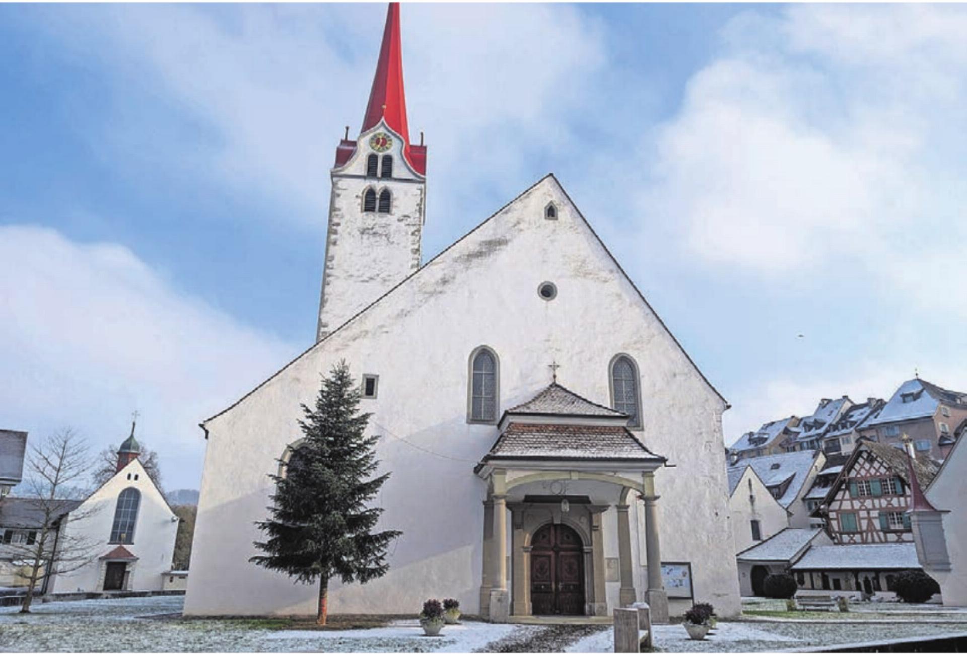 Die katholische Kirche Bremgartens könnte sich bald 
mit denjenigen von Hermetschwil-Staffeln und Zufikon zusammenschliessen. Ein Workshop soll nun den Puls der Bevölkerung fühlen. 
Bild: huy - Das Bild wird blockiert. – Möglicherweise durch einen aktiven Adblocker.