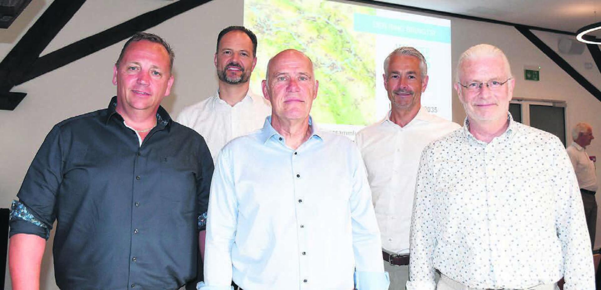Der neu zusammengesetzte Verwaltungsrat (v. l.): Stephan Troxler (Bremgarten), Christoph Meyer (Waltenschwil), VR-Präsident Norbert Ender (Niederwil), Patrick Keller (Dottikon) und Peter Lehmann (Wohlen). Bild: Daniel Marti