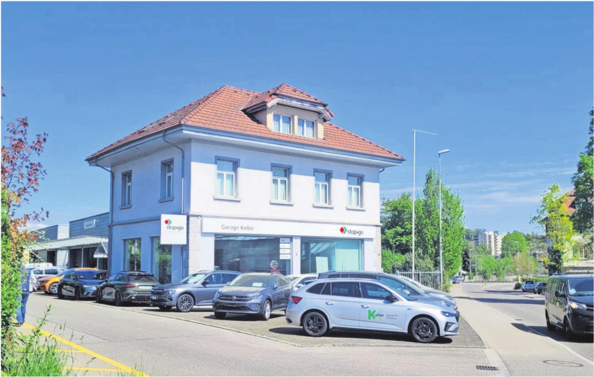 Diese 5½-Zimmer-Wohnung (oben) an der Bahnhofstrasse in Dottikon wurde versteigert. - Das Bild wird blockiert. – Möglicherweise durch einen aktiven Adblocker.