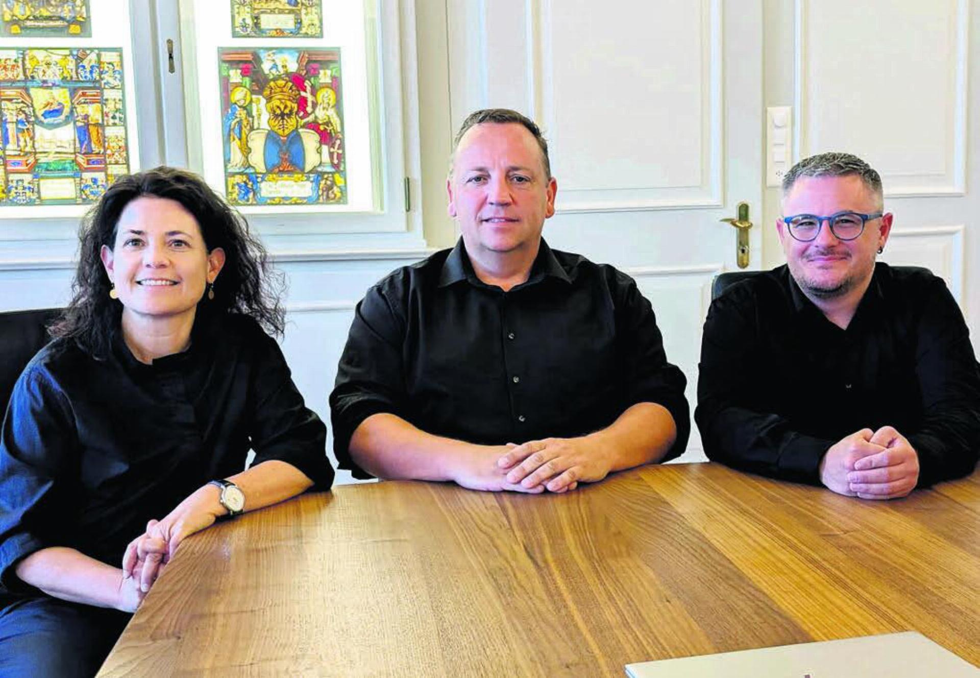 Claudia Bamert, Stephan Troxler und Daniel Sommerhalder wollen die Bremgarter Regierung gemeinsam in die herausfordernde Zukunft führen. Bild: Marco Huwyler