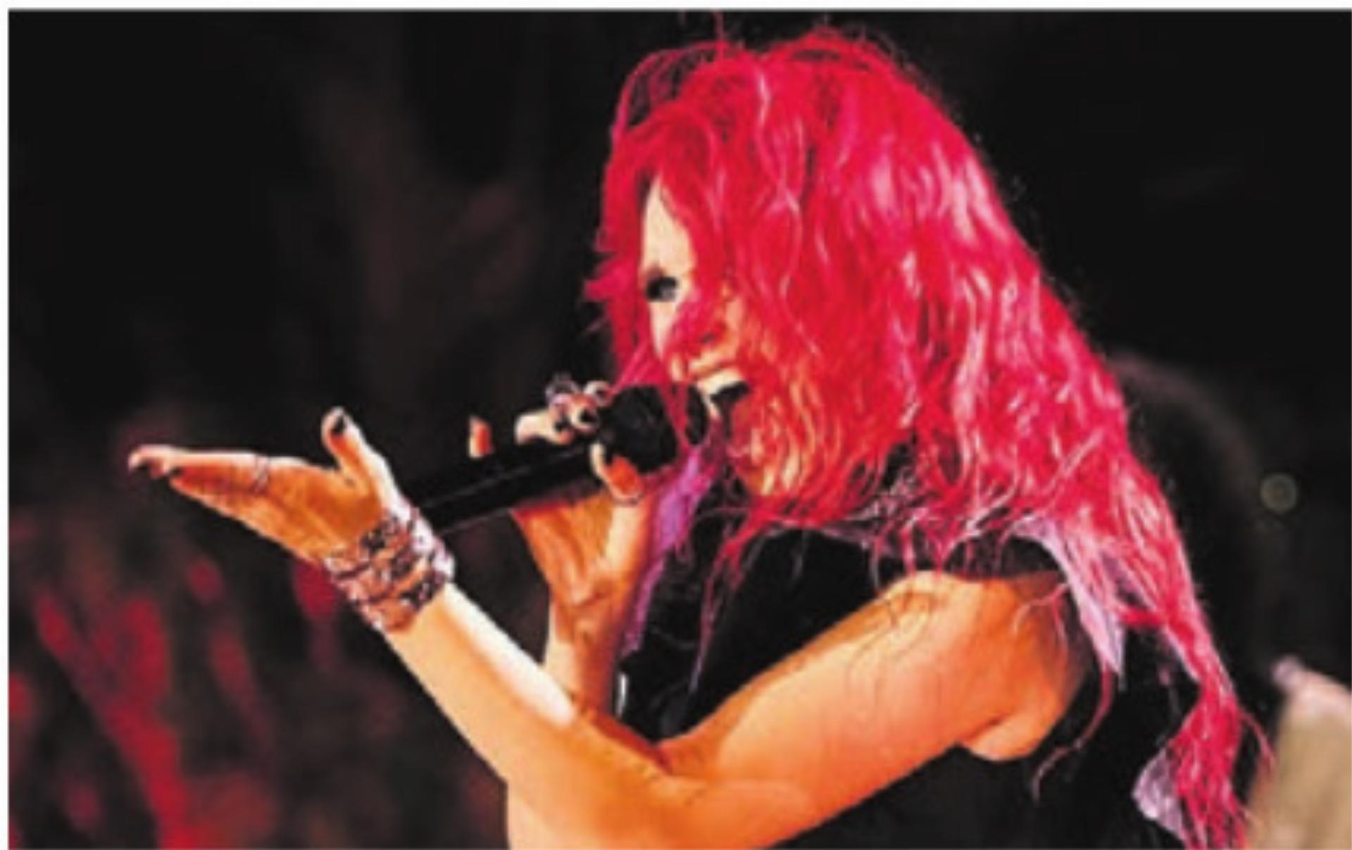 Die Dintikerin ist Sängerin bei gleich zwei Metal-Bands. Bild: rd - Das Bild wird blockiert. – Möglicherweise durch einen aktiven Adblocker.